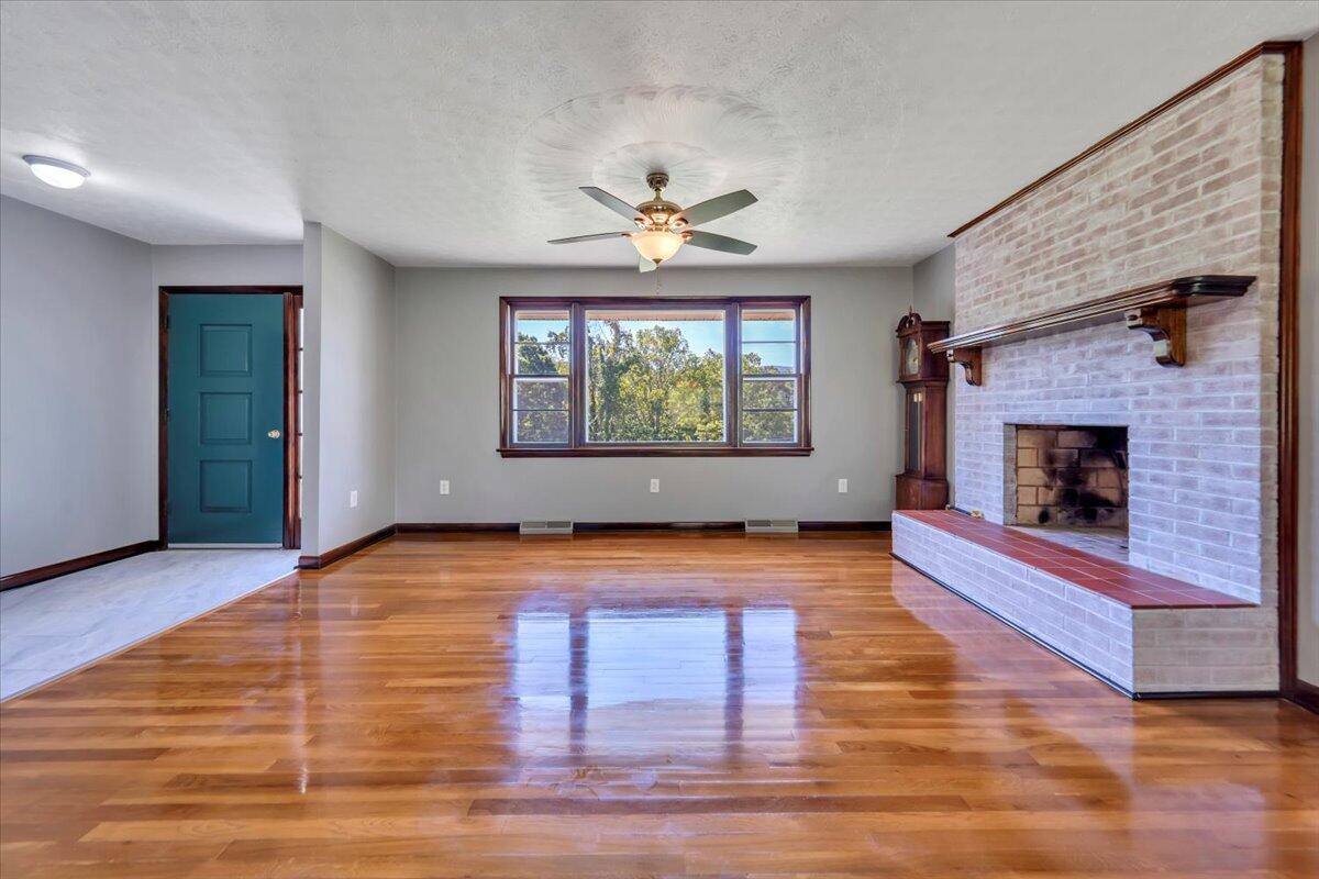 1104 Dolly Ann Dr, Covington, Virginia image 12