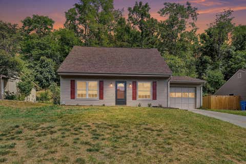 Homes For Sale - 2701 Bluefield Blvd<br/> Roanoke, VA 24015