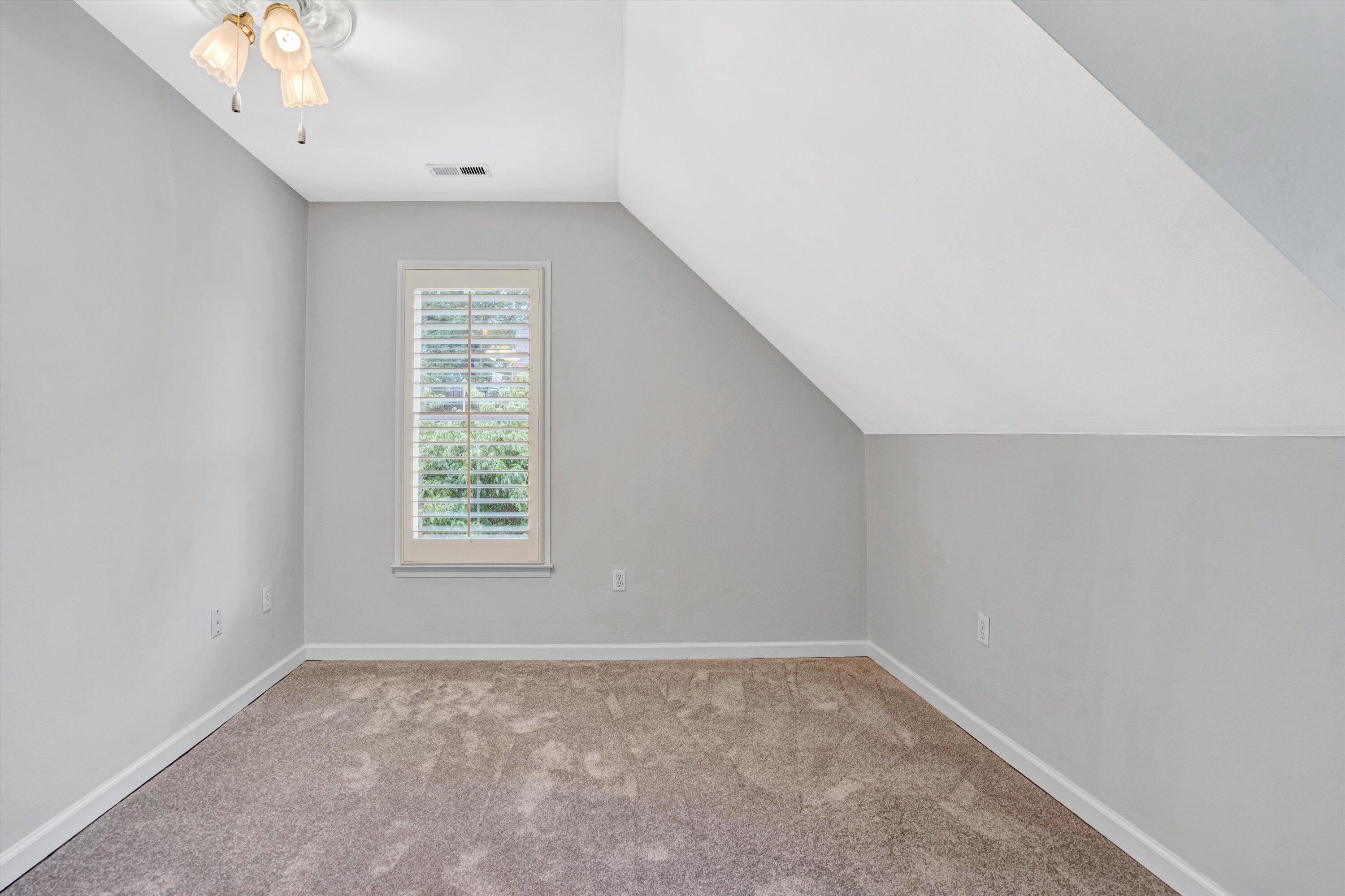 3615 Larson Oaks Dr, Roanoke, Virginia image 31