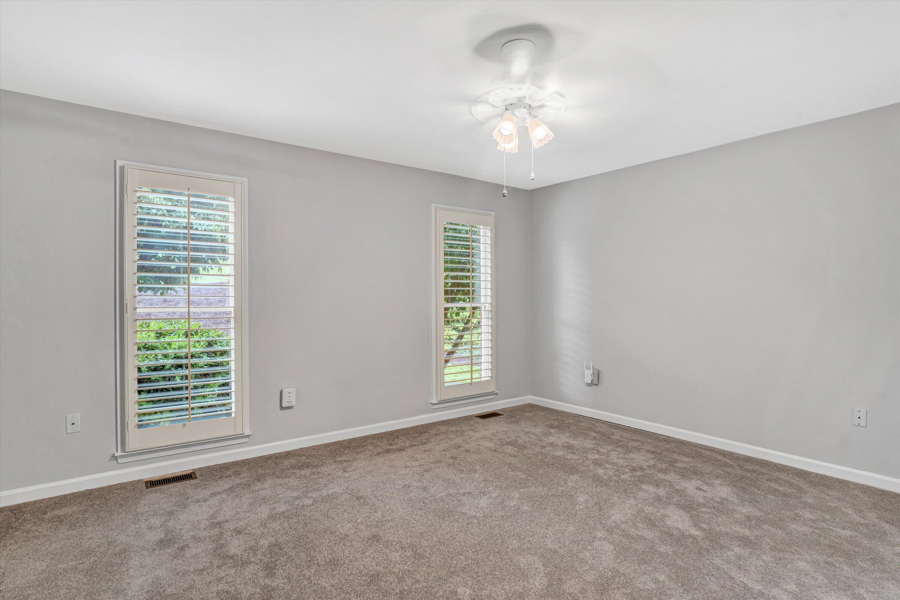 3615 Larson Oaks Dr, Roanoke, Virginia image 27