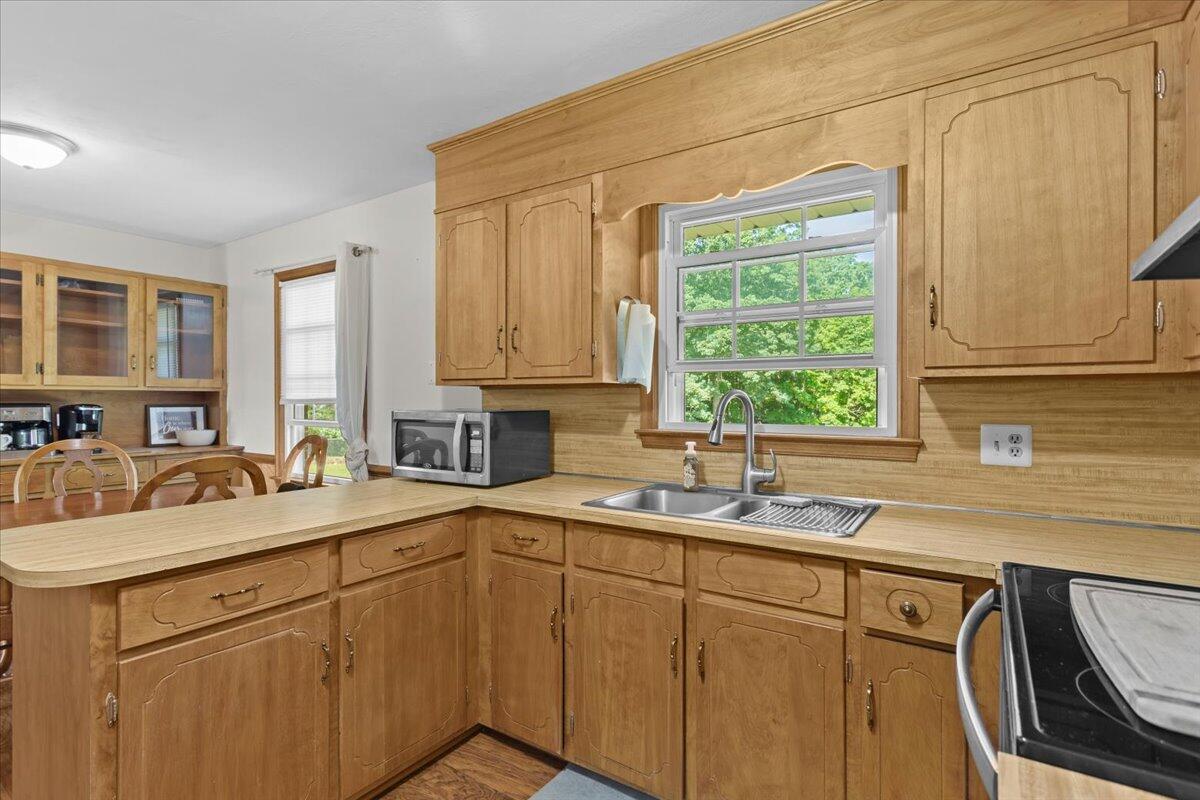 10567 Leesville Rd, Lynch Station, Virginia image 6