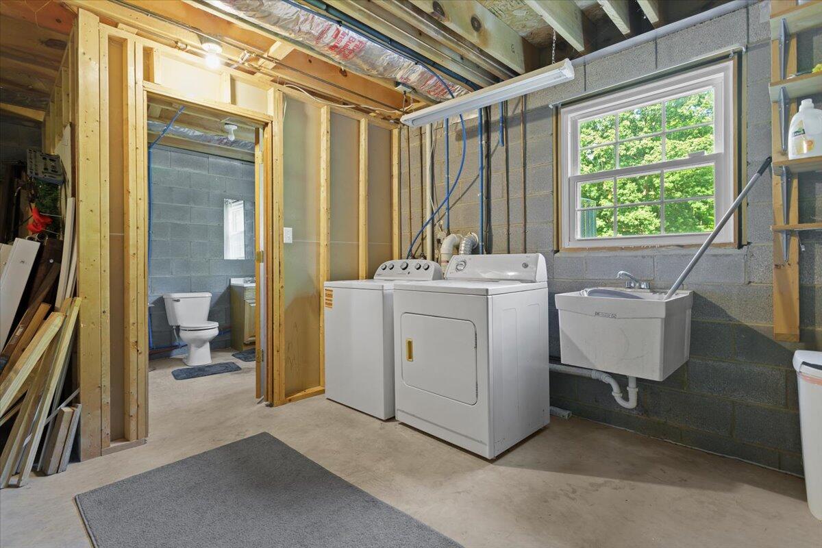 10567 Leesville Rd, Lynch Station, Virginia image 15