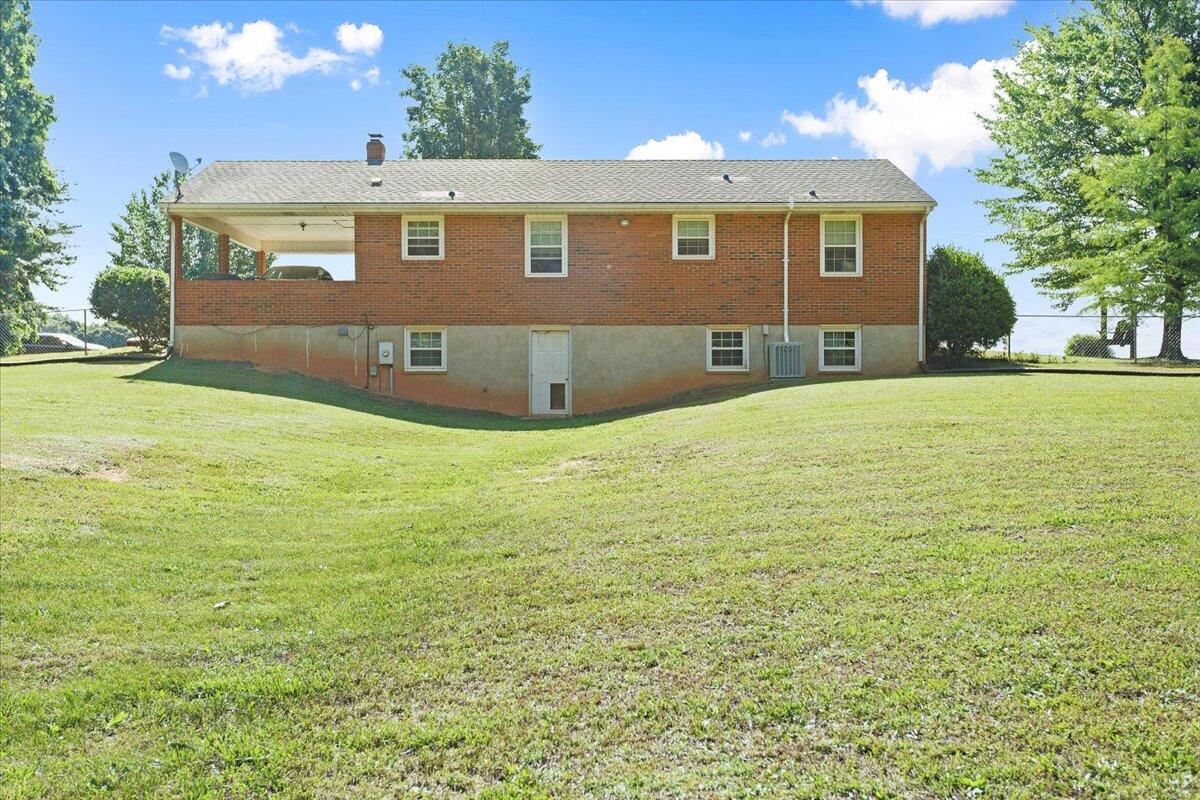 10567 Leesville Rd, Lynch Station, Virginia image 17