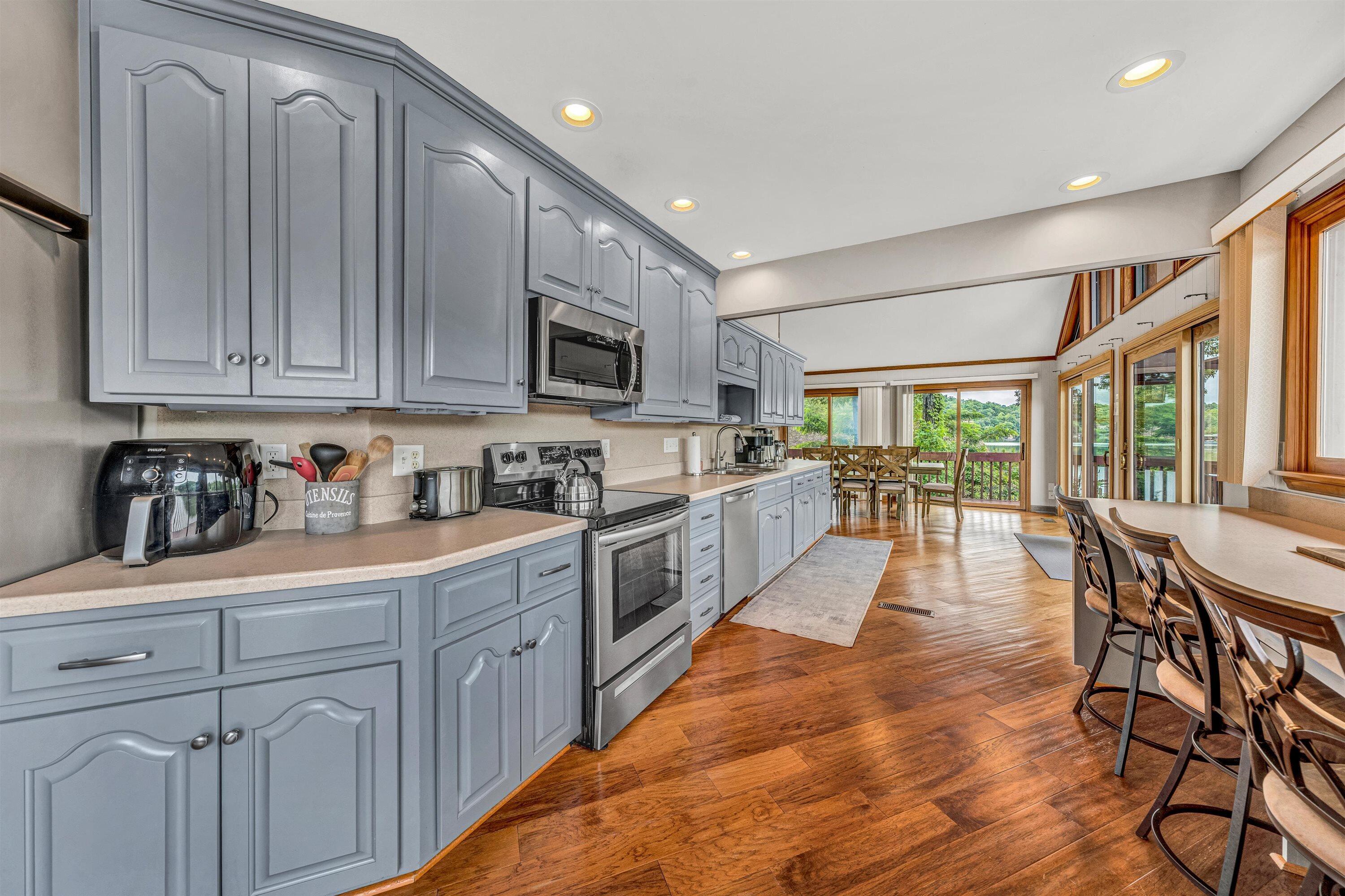 Wirtz, Virginia 24184, United States, 3 Bedrooms Bedrooms, ,2 BathroomsBathrooms,Residential,Active,140872