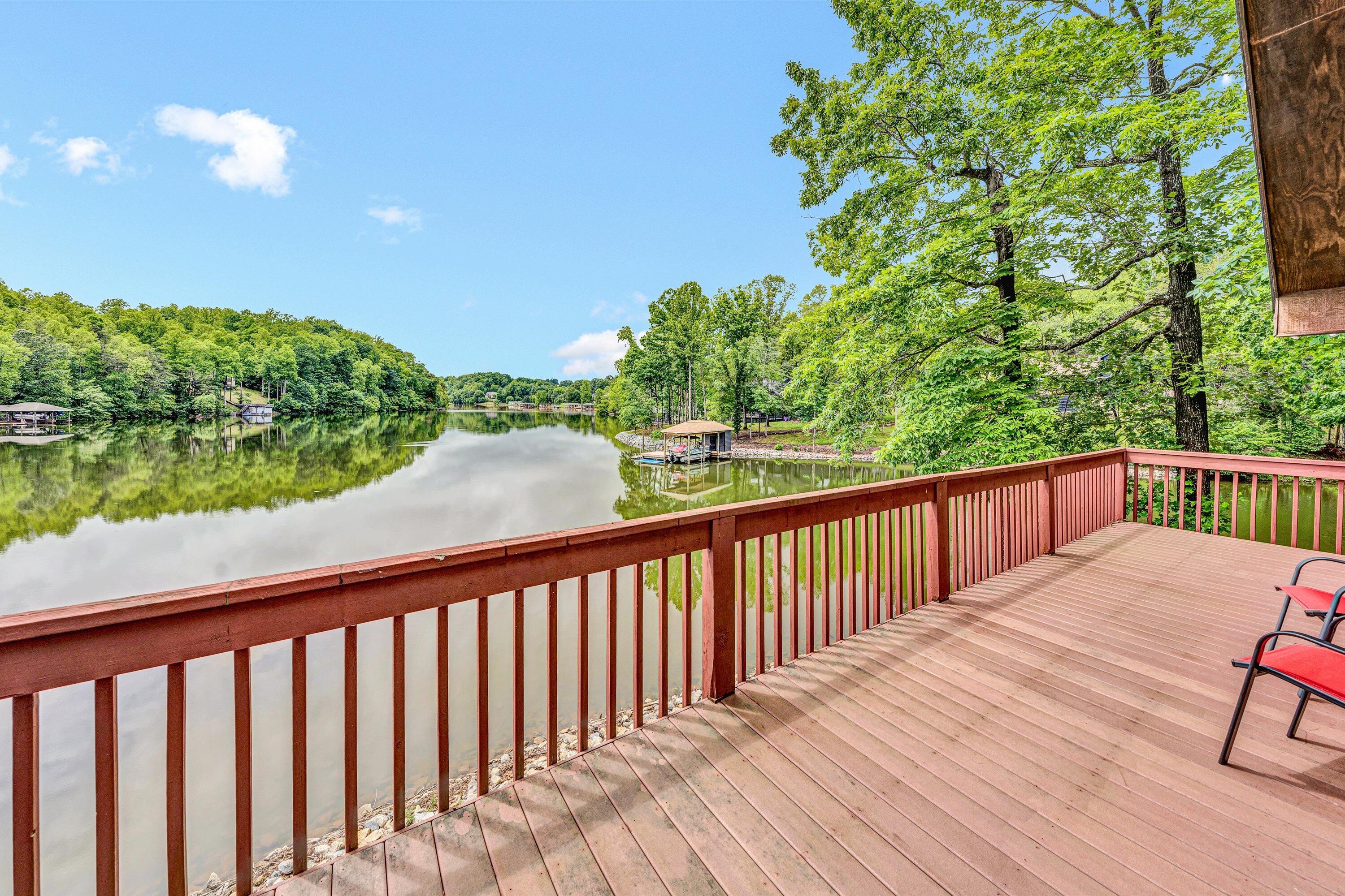 Wirtz, Virginia 24184, United States, 3 Bedrooms Bedrooms, ,2 BathroomsBathrooms,Residential,Active,140872