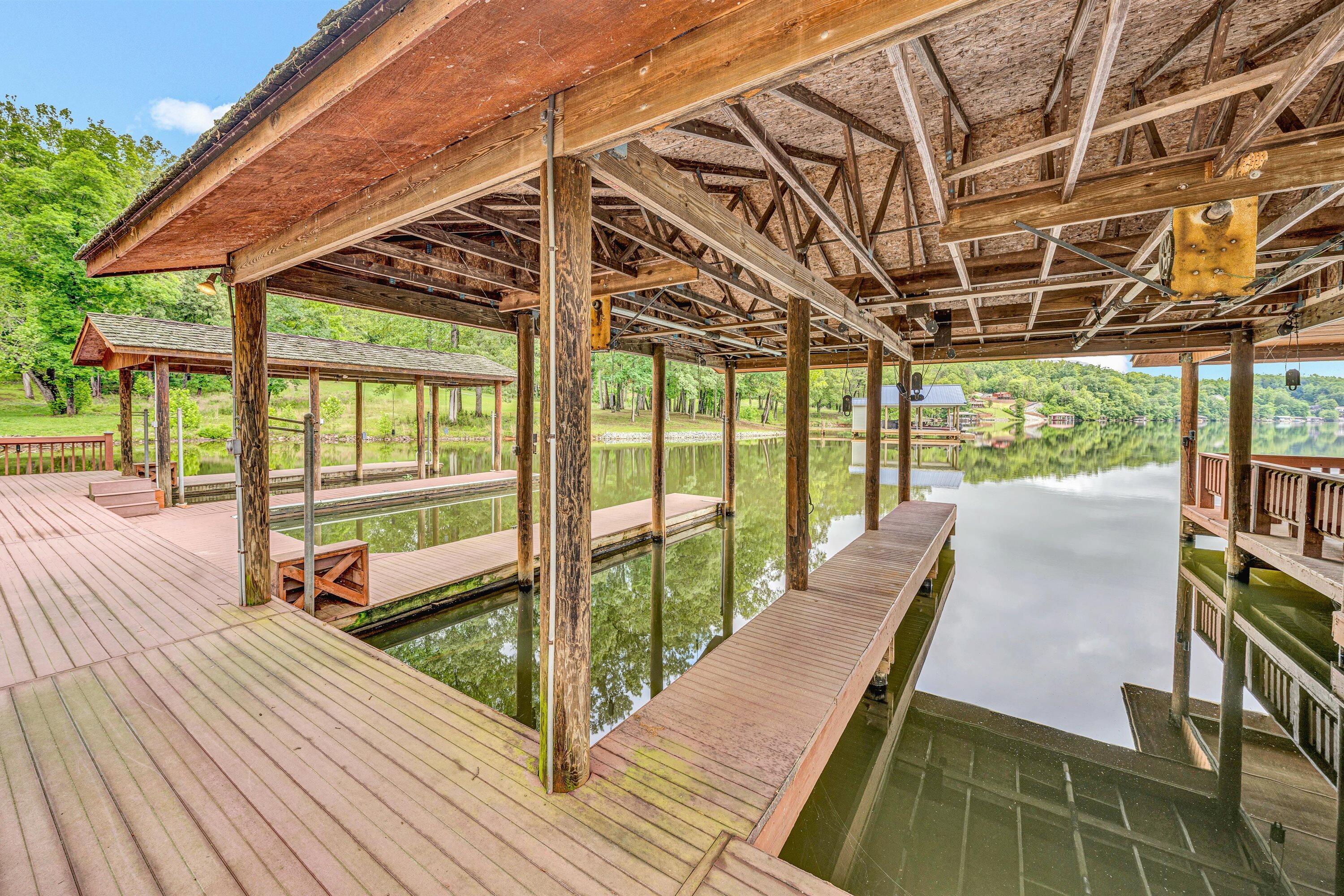 Wirtz, Virginia 24184, United States, 3 Bedrooms Bedrooms, ,2 BathroomsBathrooms,Residential,Active,140872