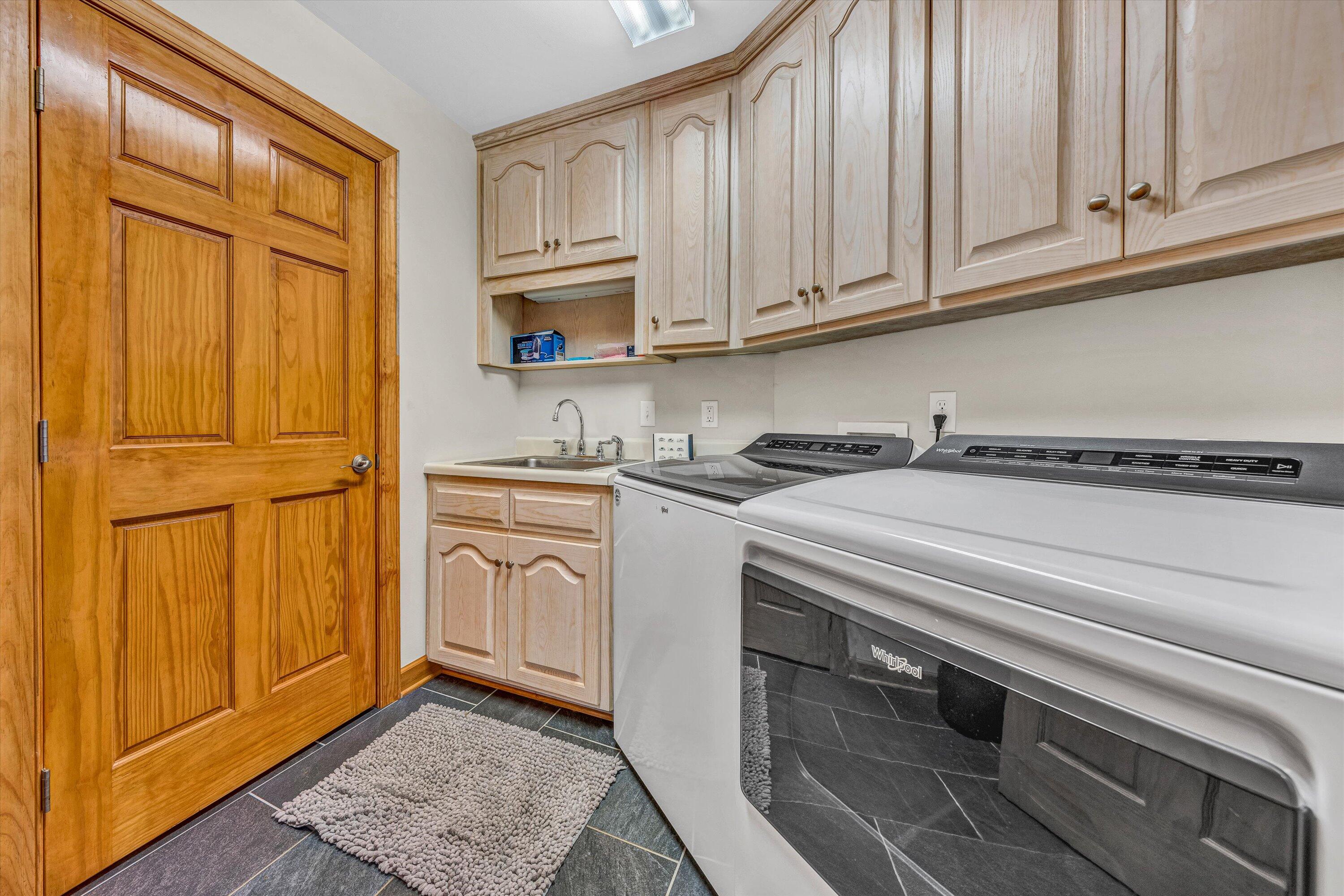 510 Crestview Rd, Wirtz, Virginia image 11
