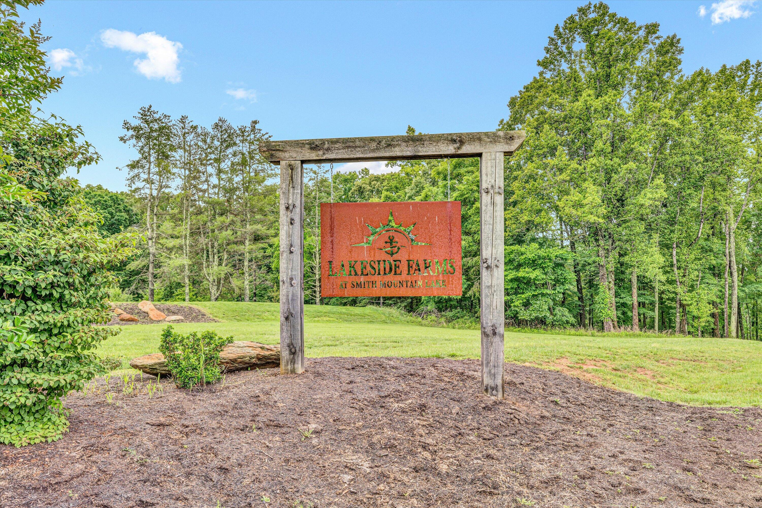 510 Crestview Rd, Wirtz, Virginia image 47