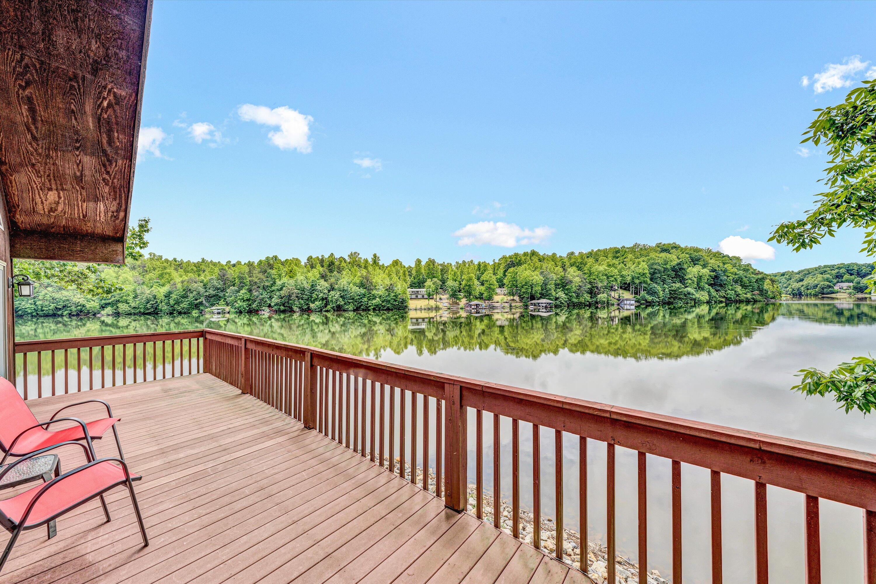 510 Crestview Rd, Wirtz, Virginia image 35