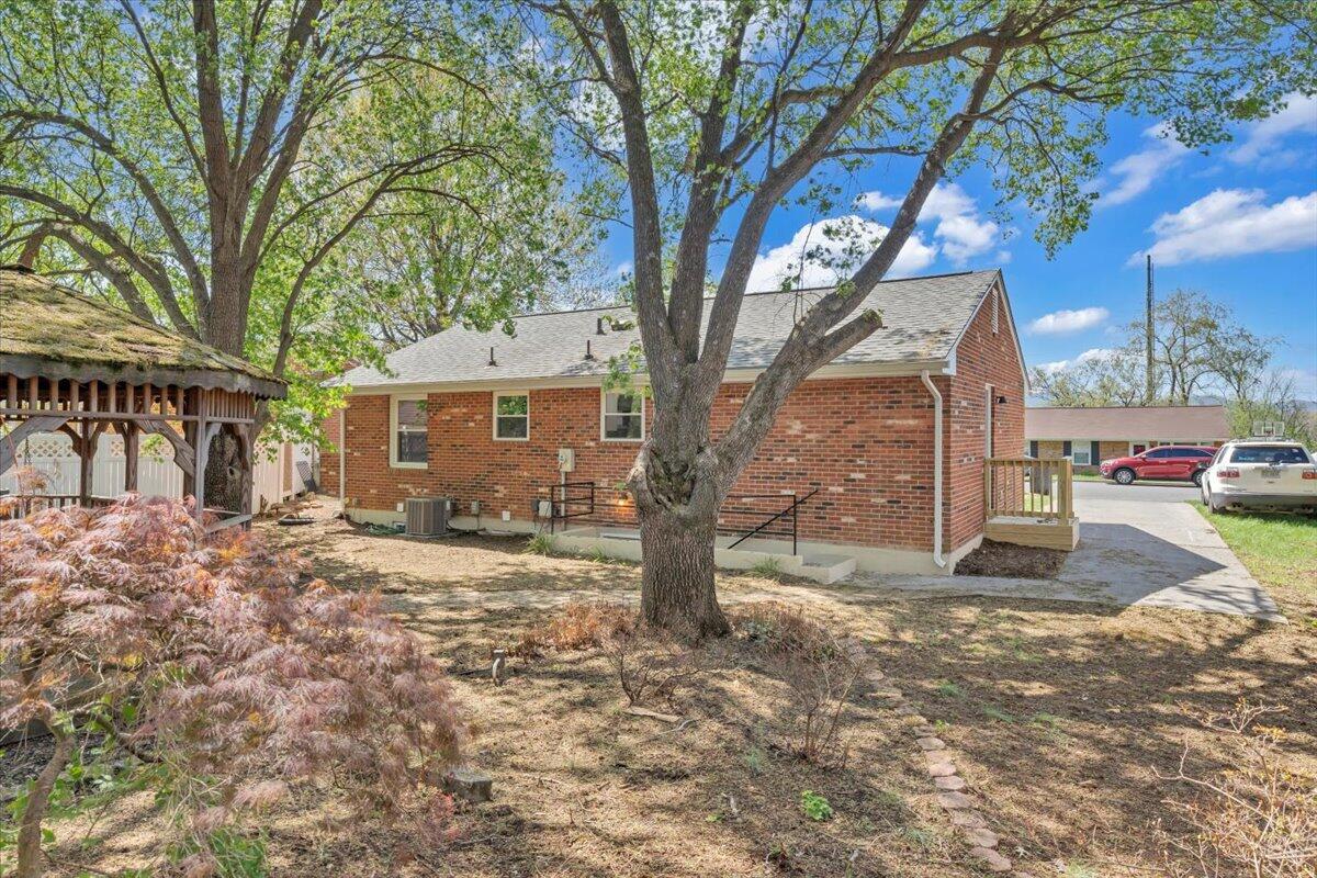 4753 Long Acre Dr, Roanoke, Virginia image 31