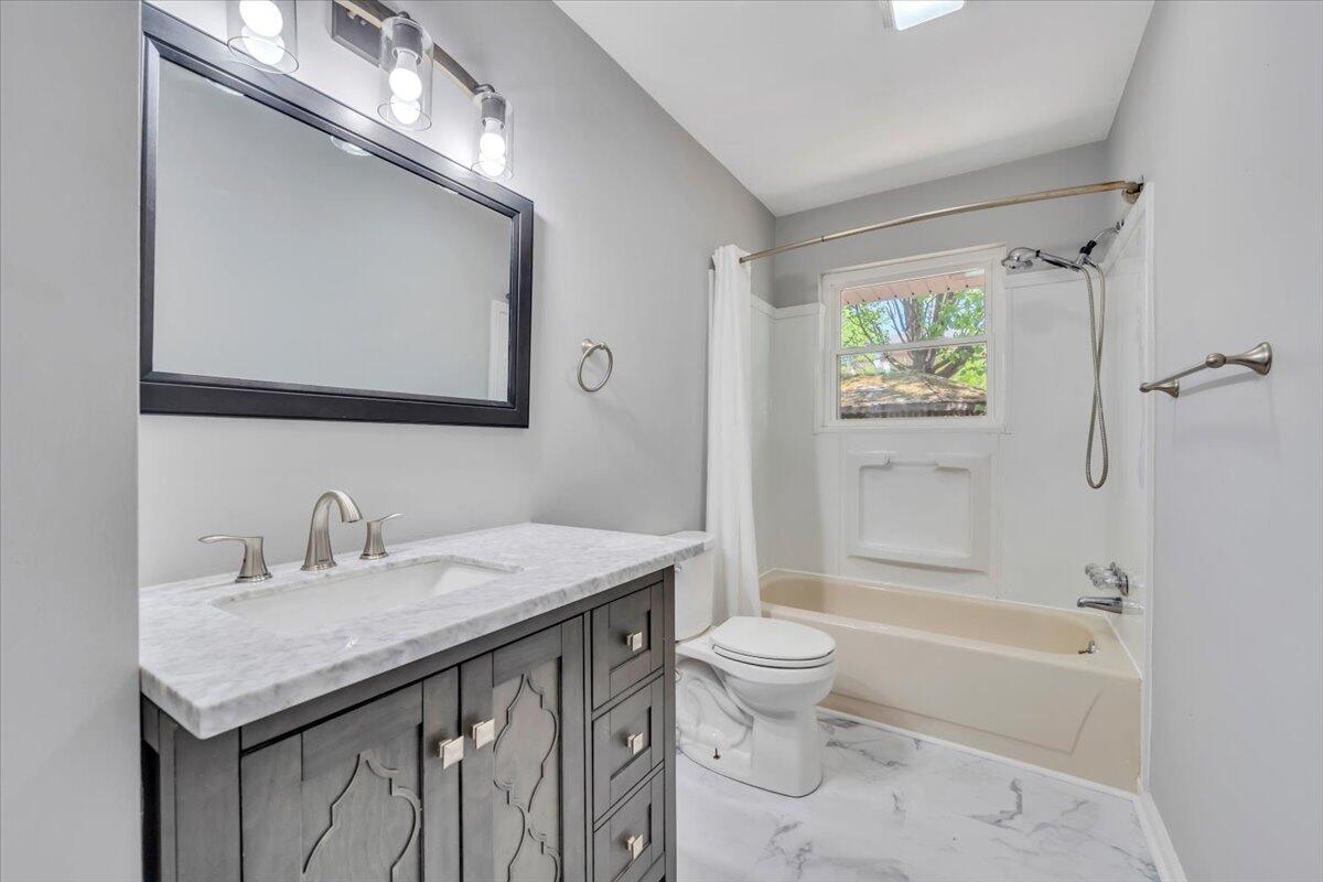 4753 Long Acre Dr, Roanoke, Virginia image 18