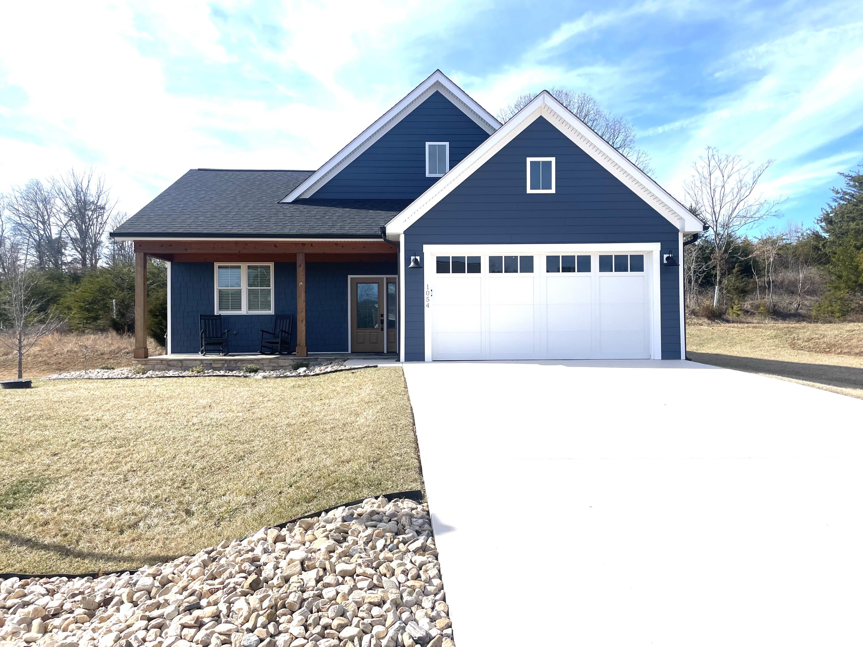 1054 Barrow Hills Dr, Huddleston, Virginia image 1