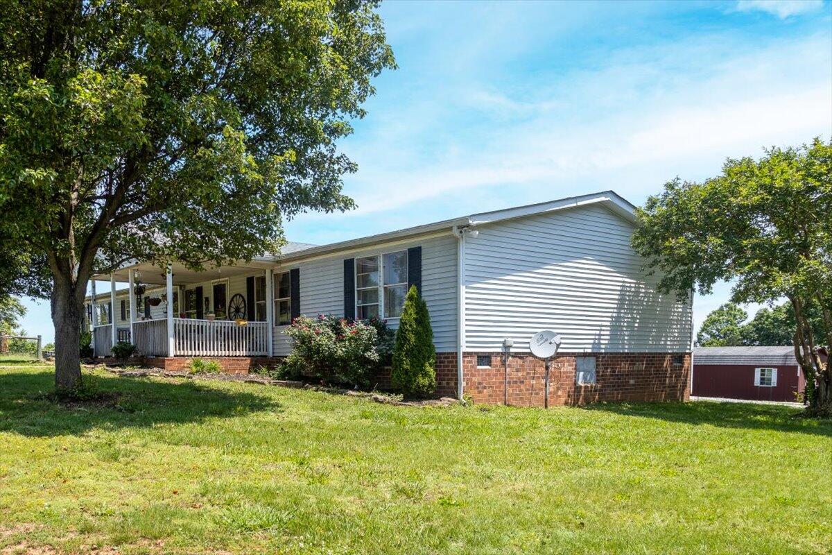 560 Tomahawk Mill Rd, Chatham, Virginia image 35
