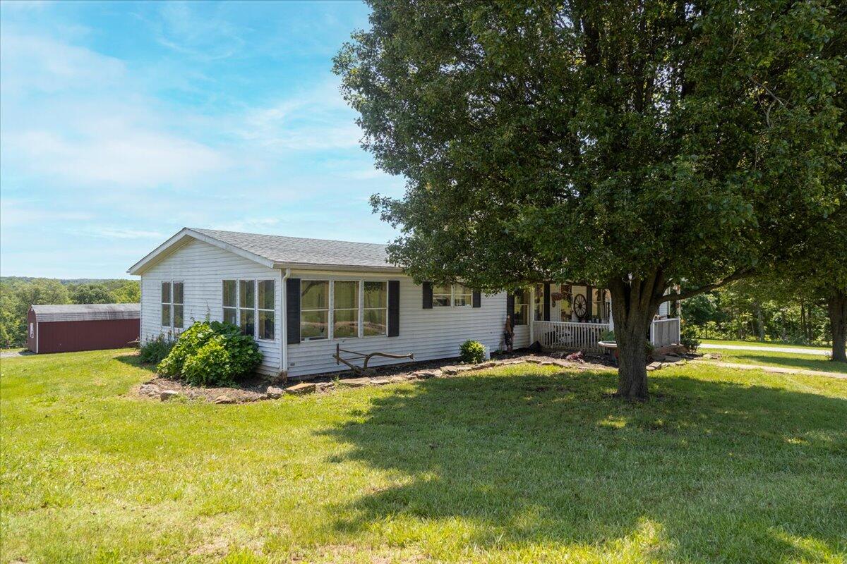 560 Tomahawk Mill Rd, Chatham, Virginia image 32