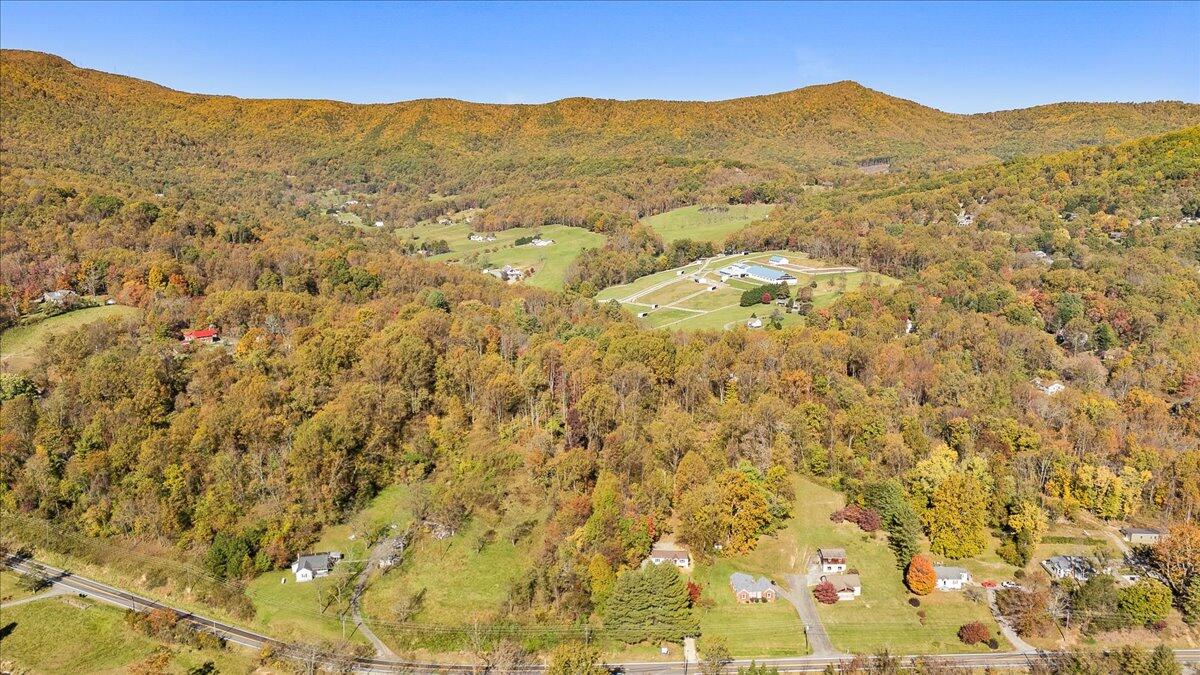 7969 Bent Mountain Rd, Roanoke, Virginia image 26