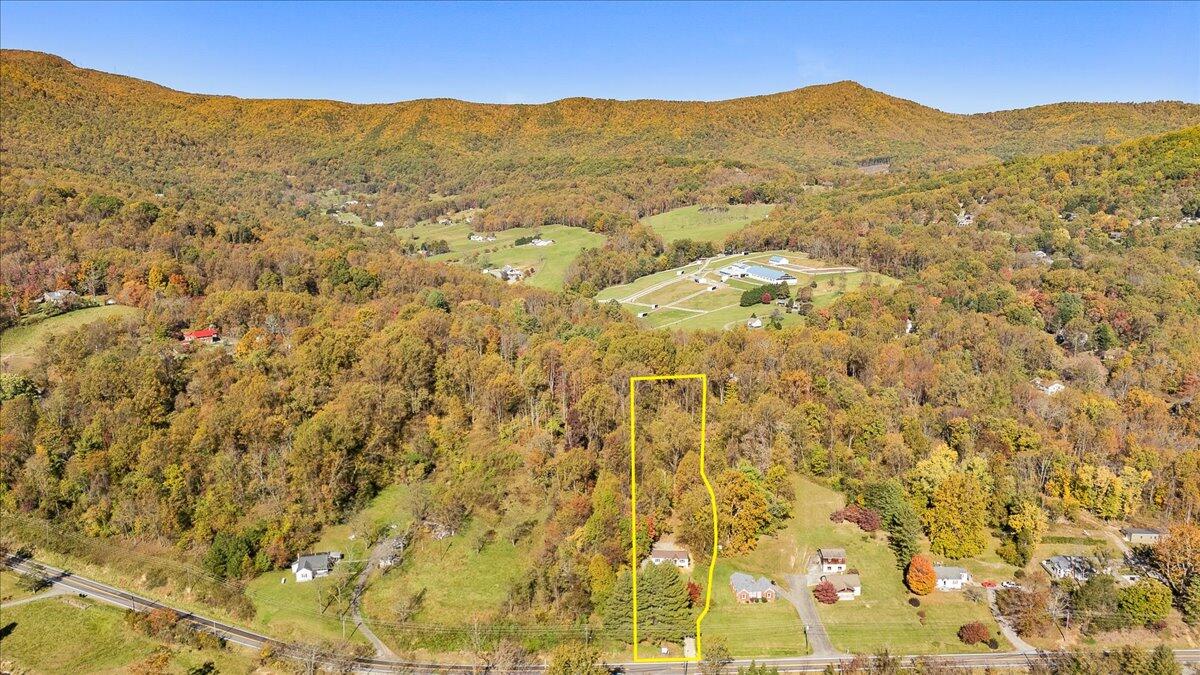 7969 Bent Mountain Rd, Roanoke, Virginia image 27