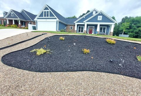 Homes For Sale - 205 Northern Trl<br/> Salem, VA 24153