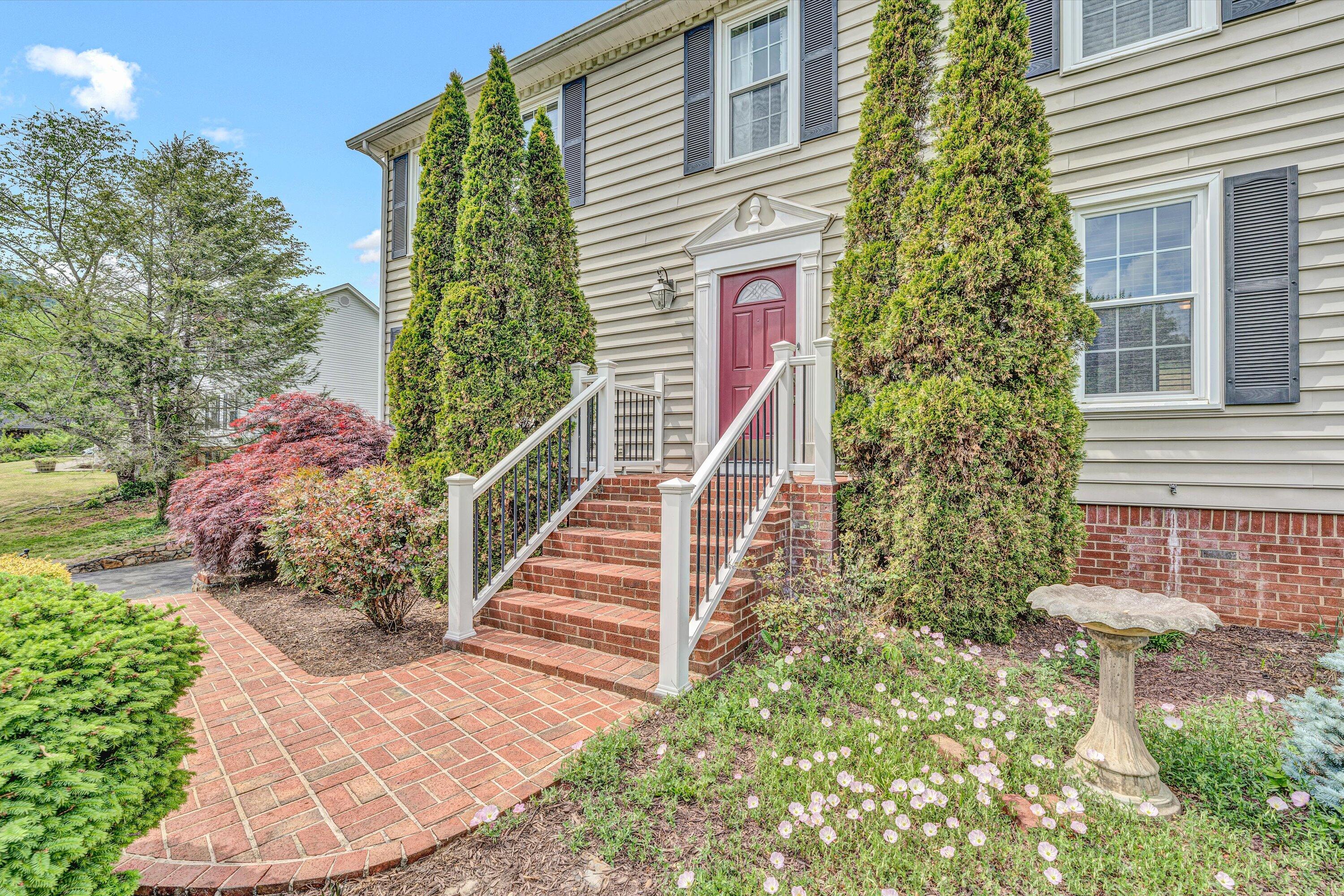 302 Ivy Ln, Daleville, Virginia image 6