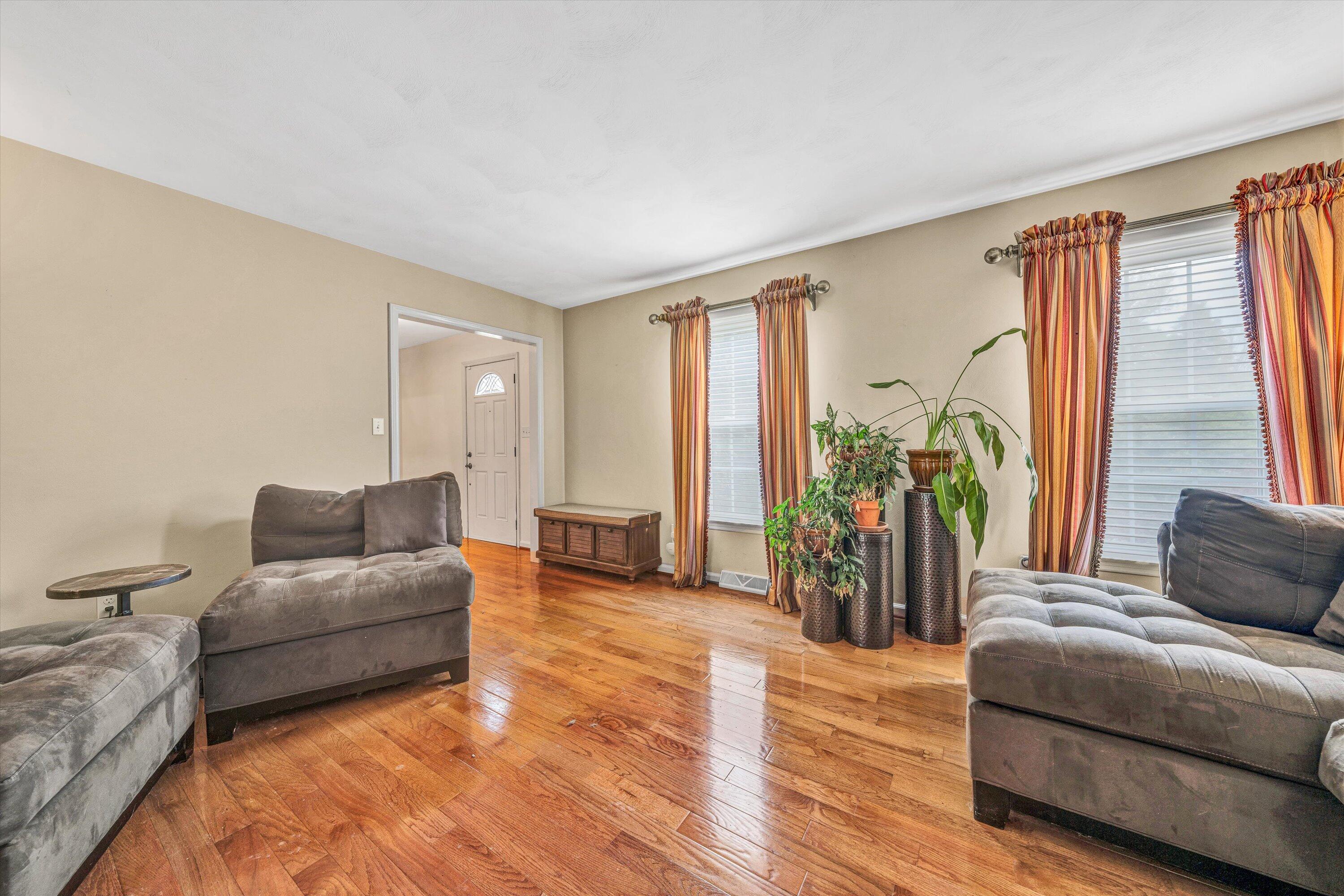 302 Ivy Ln, Daleville, Virginia image 10