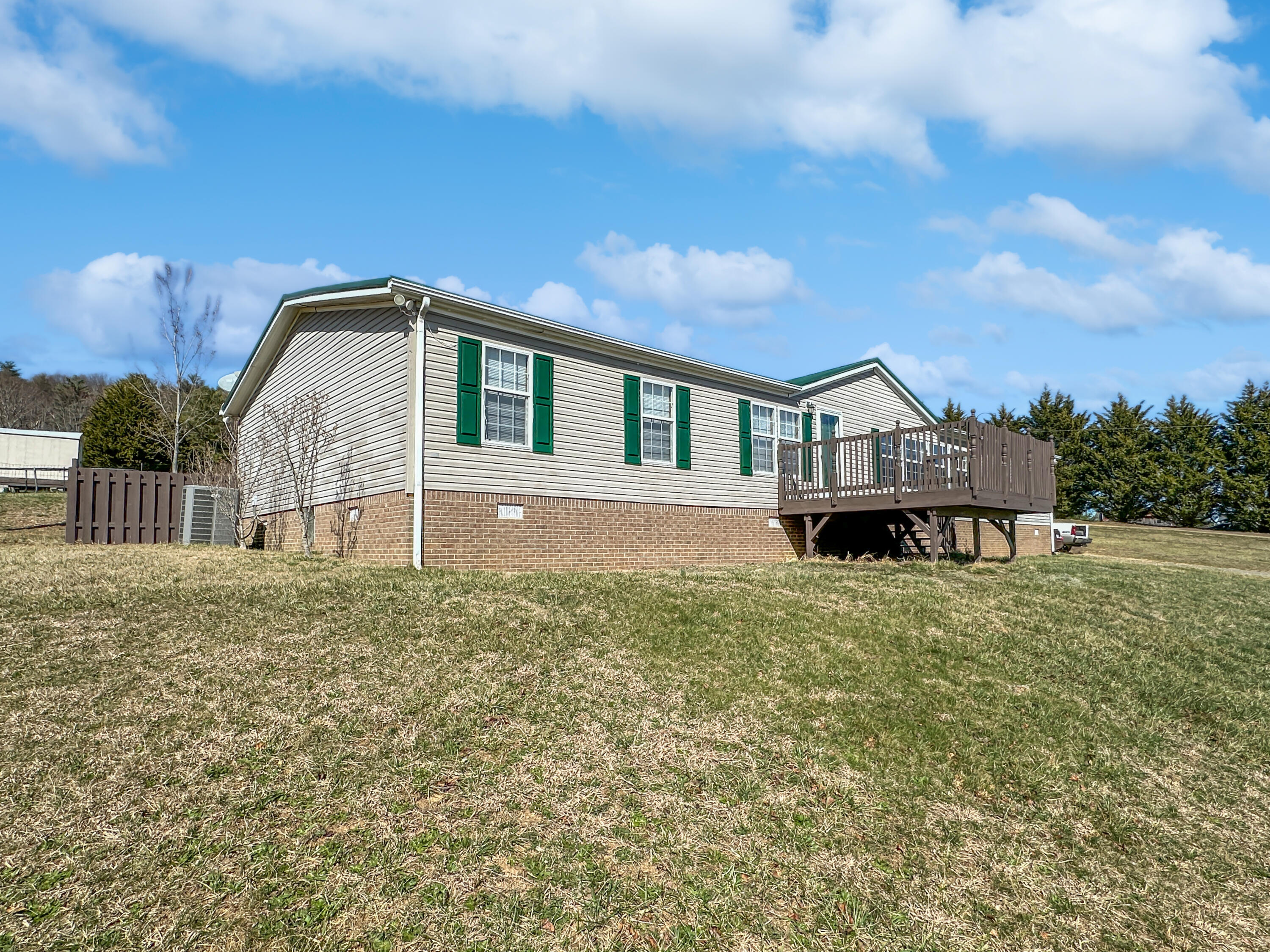 855 Dusty Rock Rd, Riner, Virginia image 2