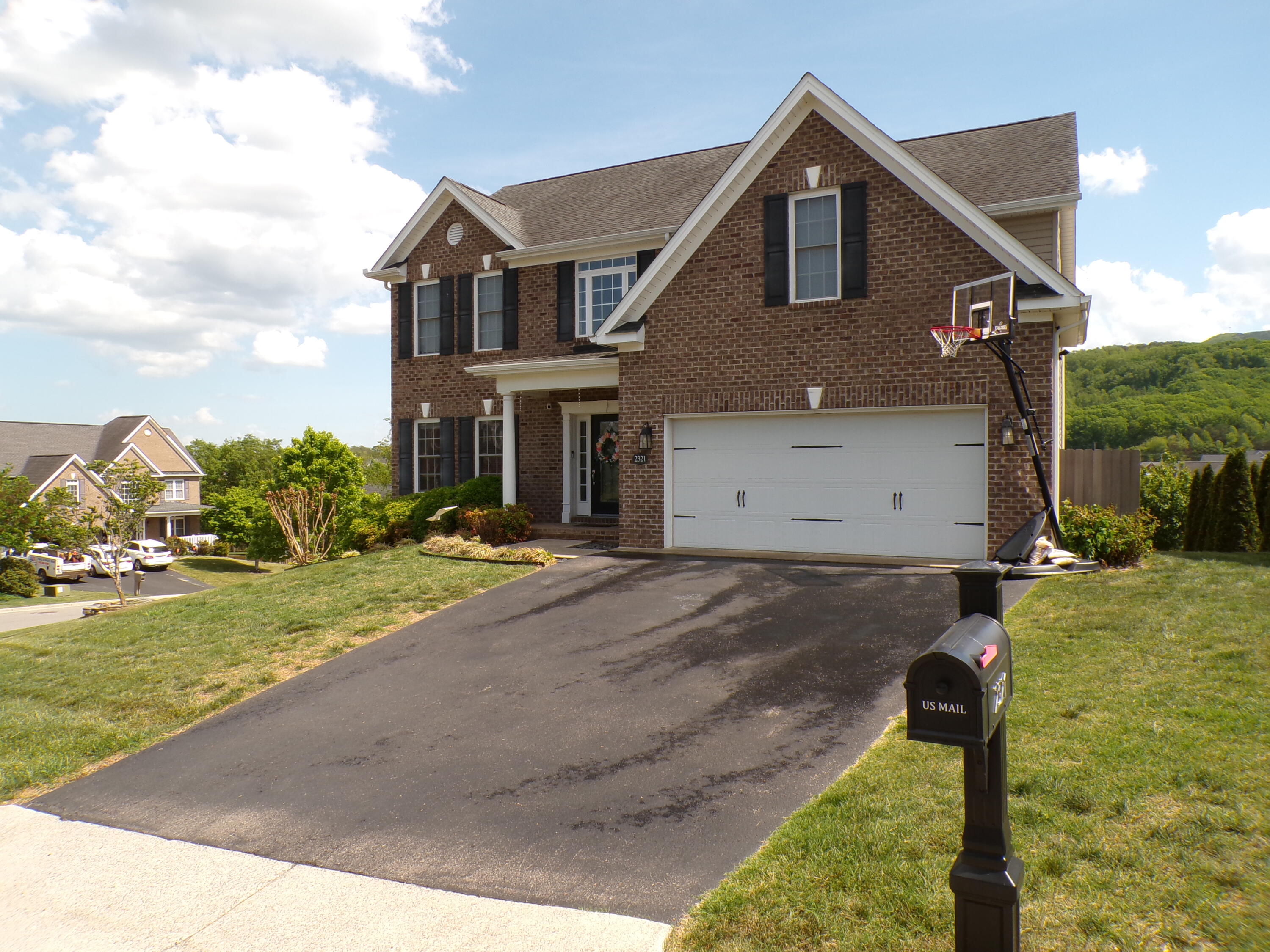 2321 Foxfield Ln, Salem, Virginia image 2