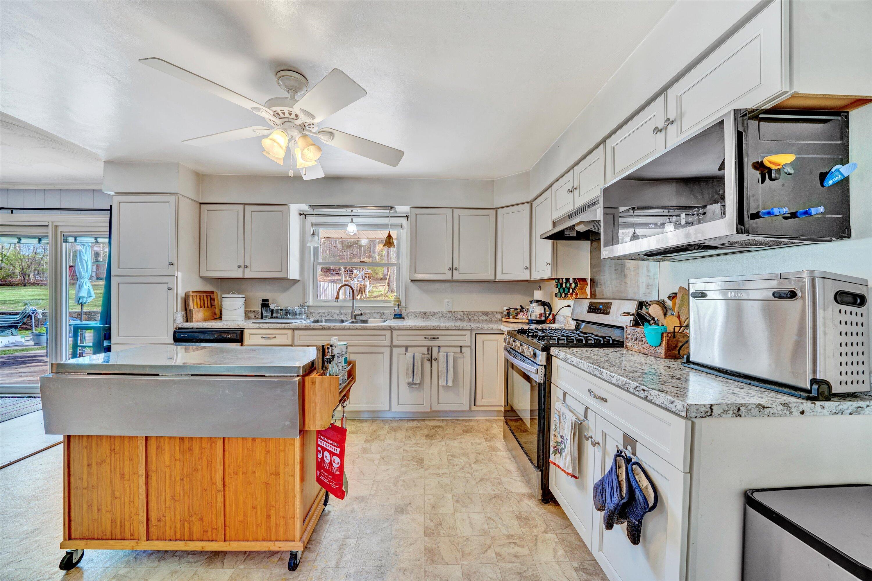 3553 Kidder Ln, Salem, Virginia image 11