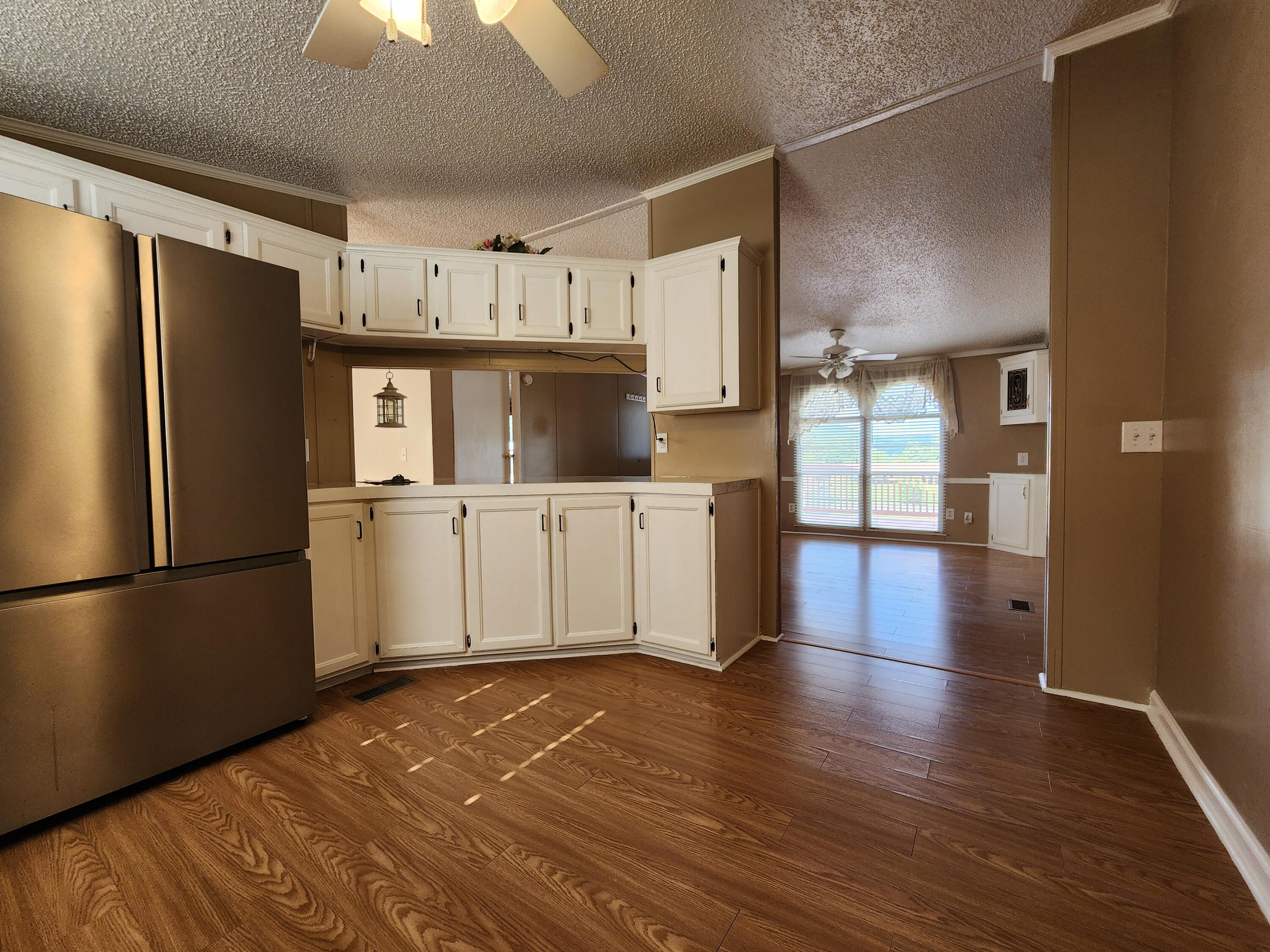 Bassett, Virginia 24055, United States, 3 Bedrooms Bedrooms, ,2 BathroomsBathrooms,Residential,Pending,52077