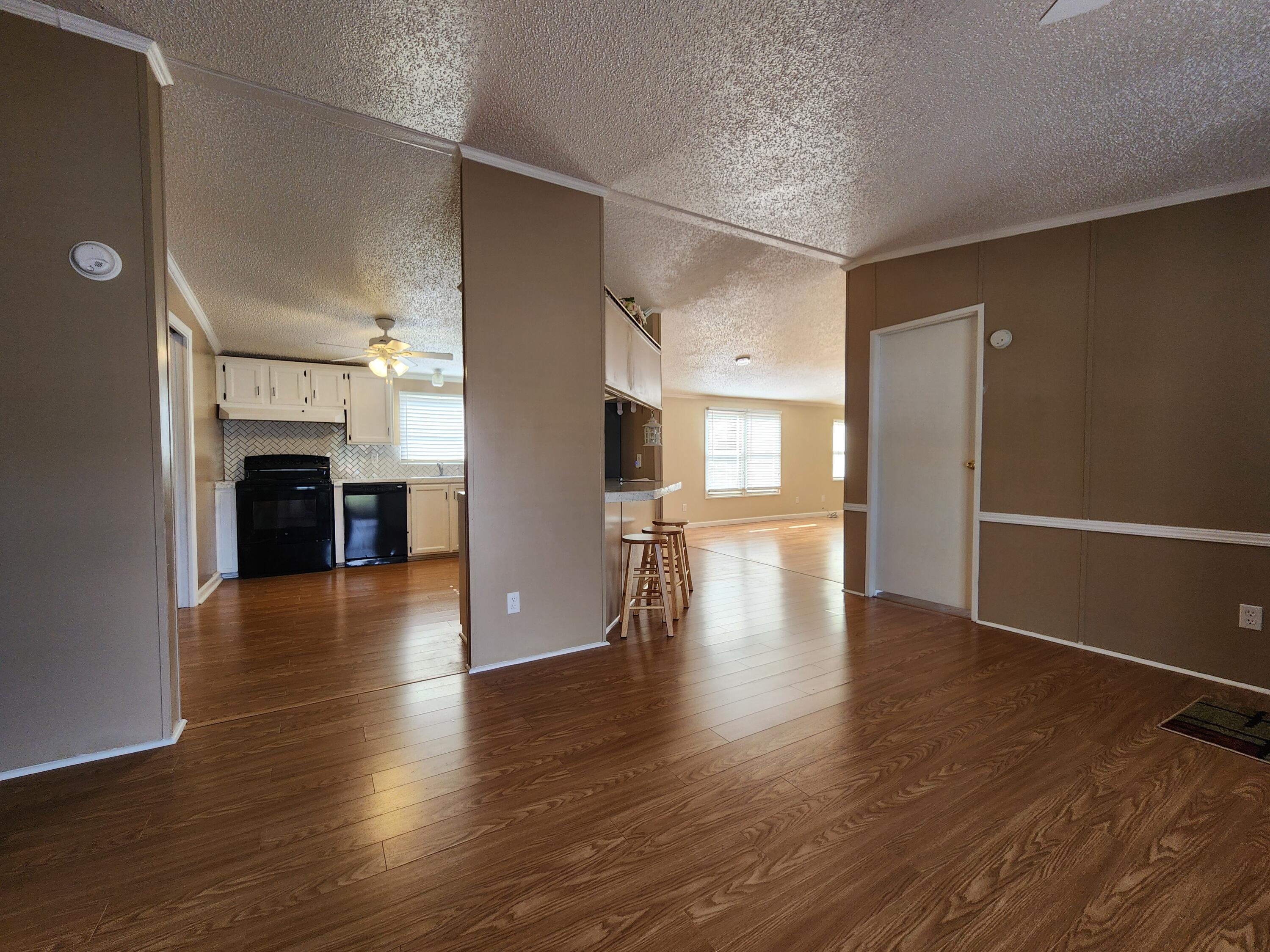 Bassett, Virginia 24055, United States, 3 Bedrooms Bedrooms, ,2 BathroomsBathrooms,Residential,Pending,52077