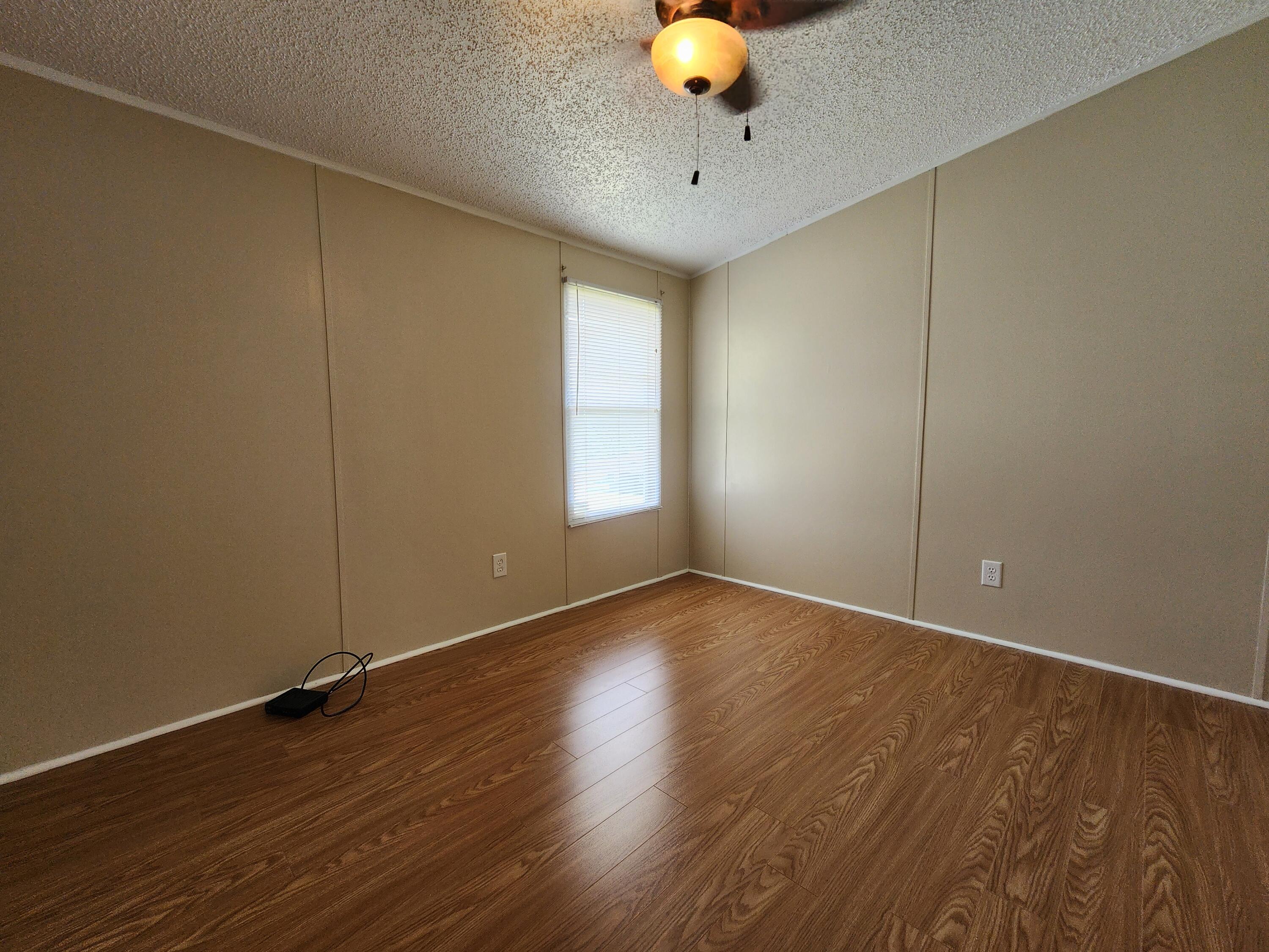 Bassett, Virginia 24055, United States, 3 Bedrooms Bedrooms, ,2 BathroomsBathrooms,Residential,Pending,52077