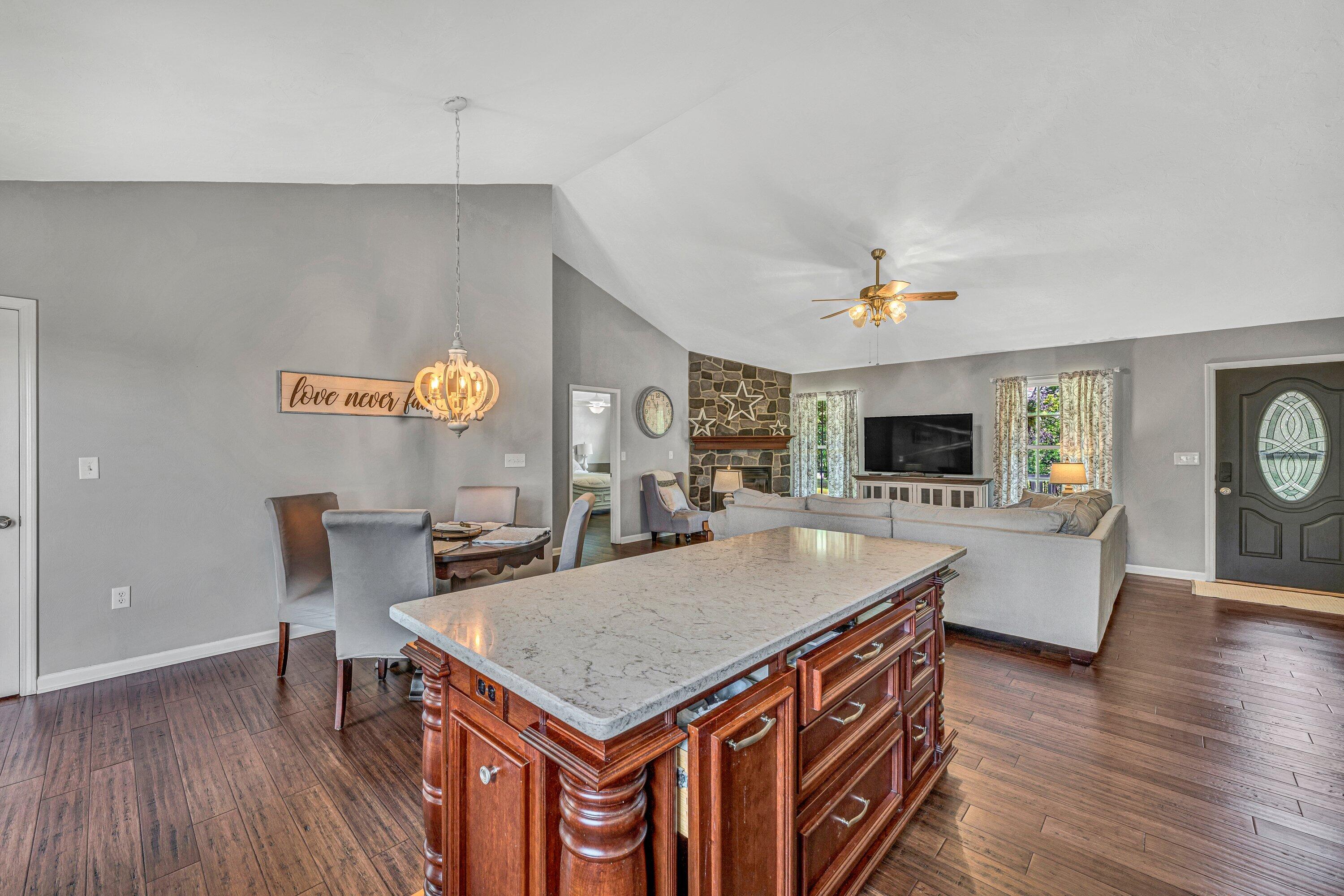 3397 Hales Ford Rd, Moneta, Virginia image 9