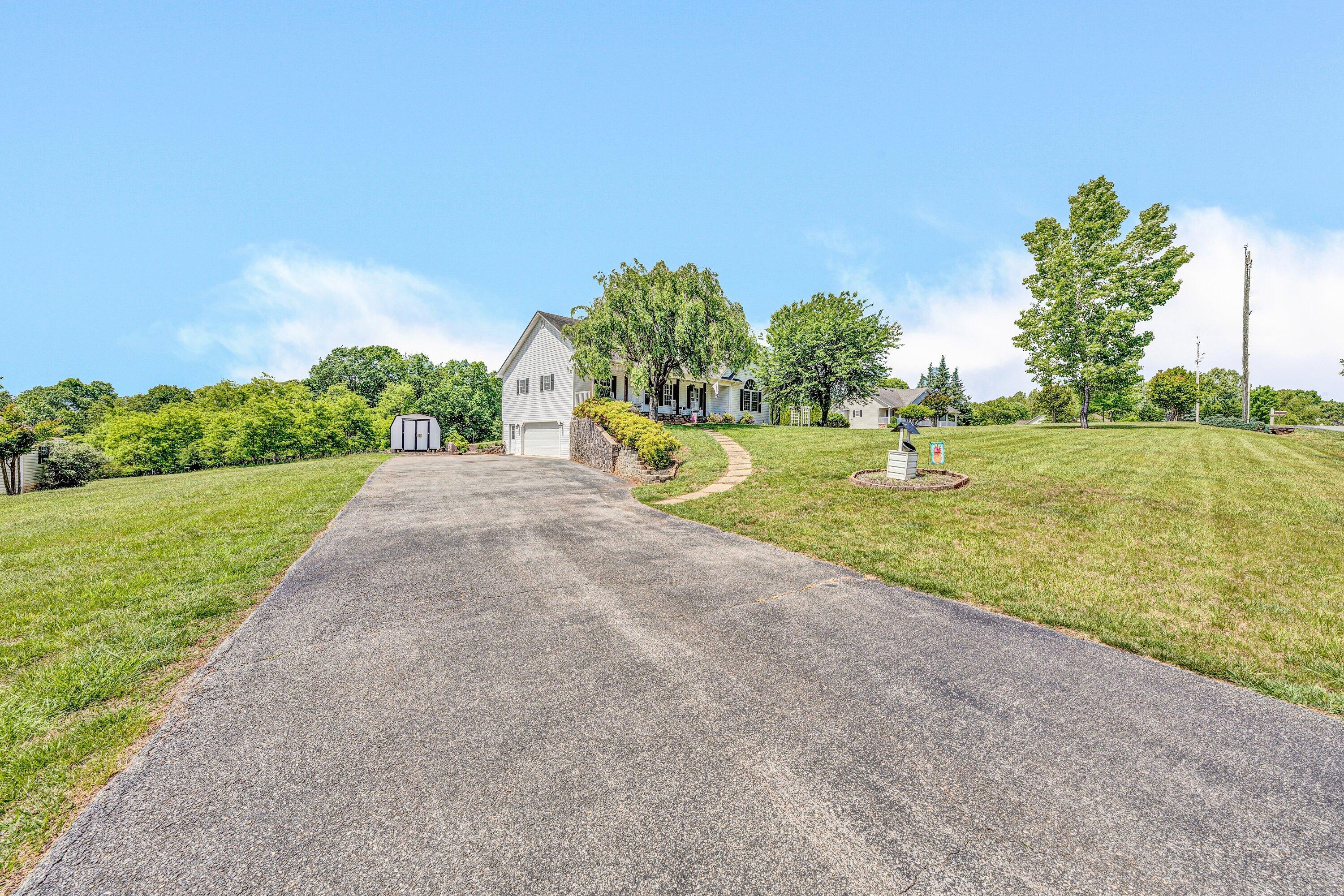 3397 Hales Ford Rd, Moneta, Virginia image 32