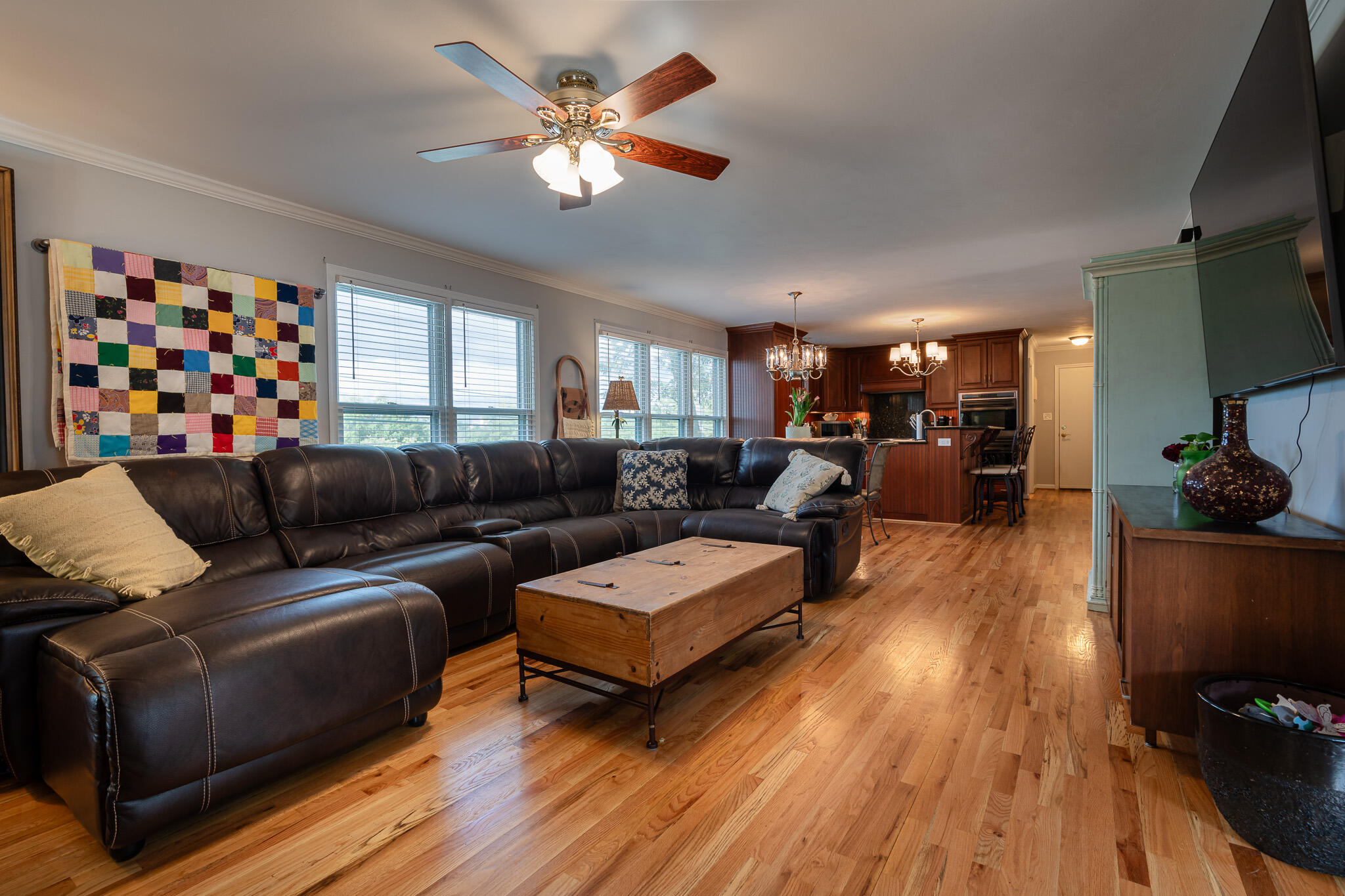 815 Scott Cir, Salem, Virginia image 6