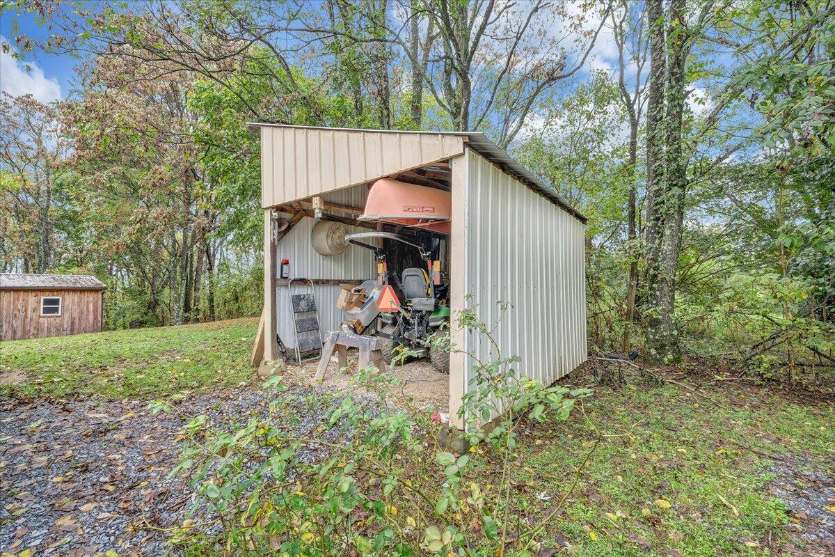 1251 Little Timber Ridge Rdg, Buchanan, Virginia image 27