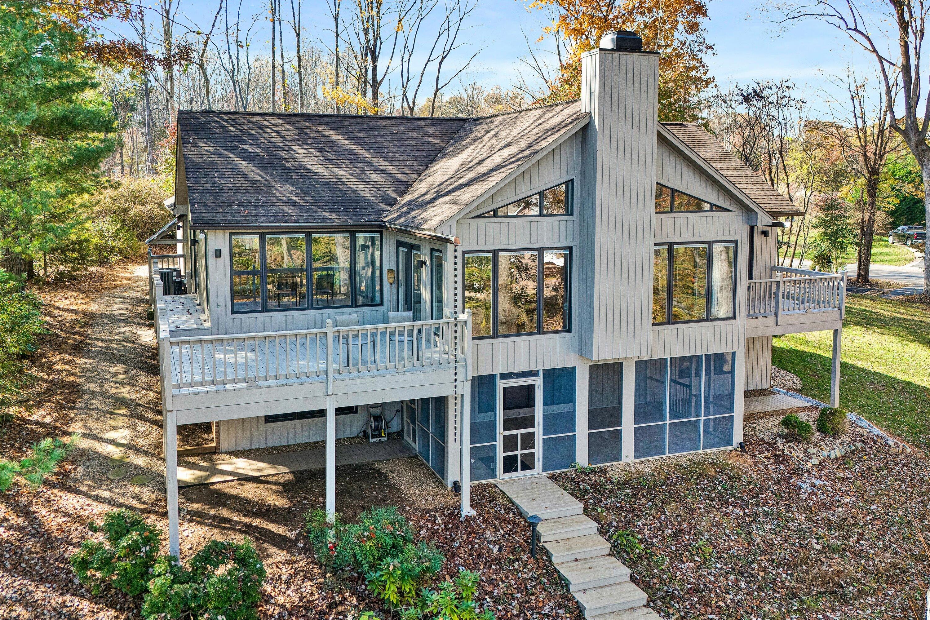 380 Silver Tee Dr, Penhook, Virginia image 1