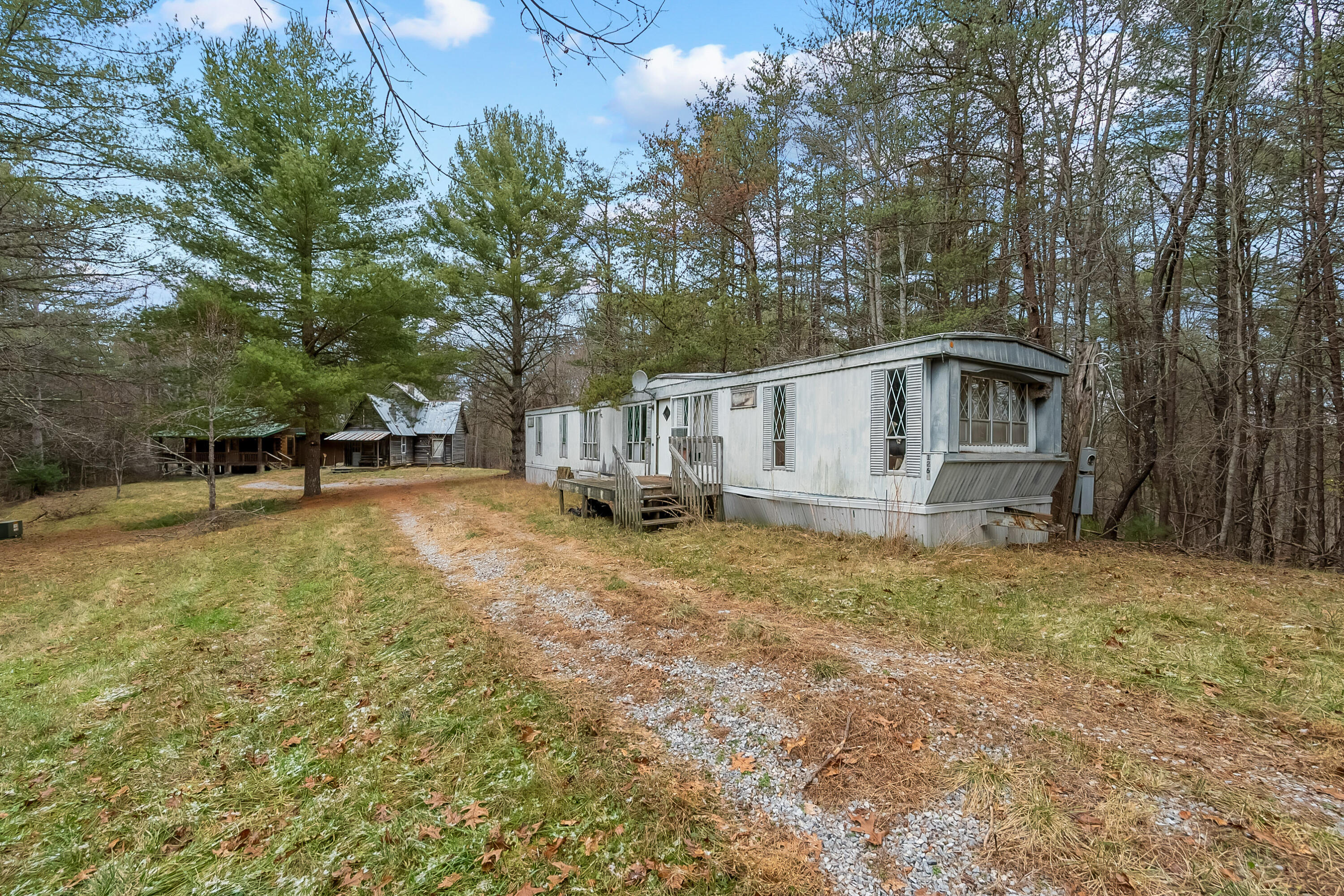 391 Airport Rd, Riner, Virginia image 3
