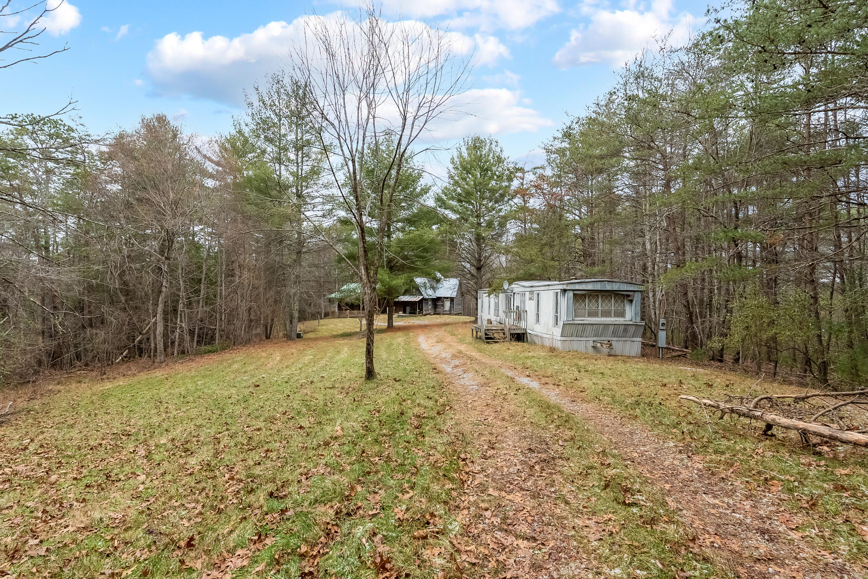 391 Airport Rd, Riner, Virginia image 2