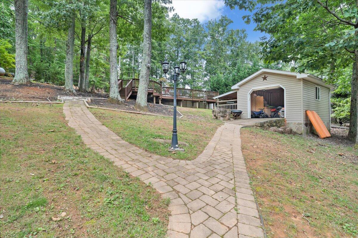 1575 Rosemont Ln, Vinton, Virginia image 39