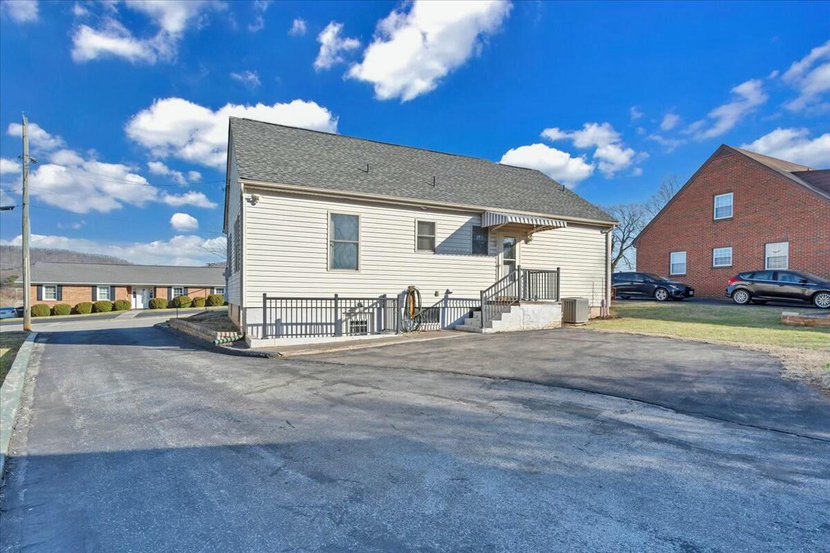 120 High St, Rocky Mount, Virginia image 25