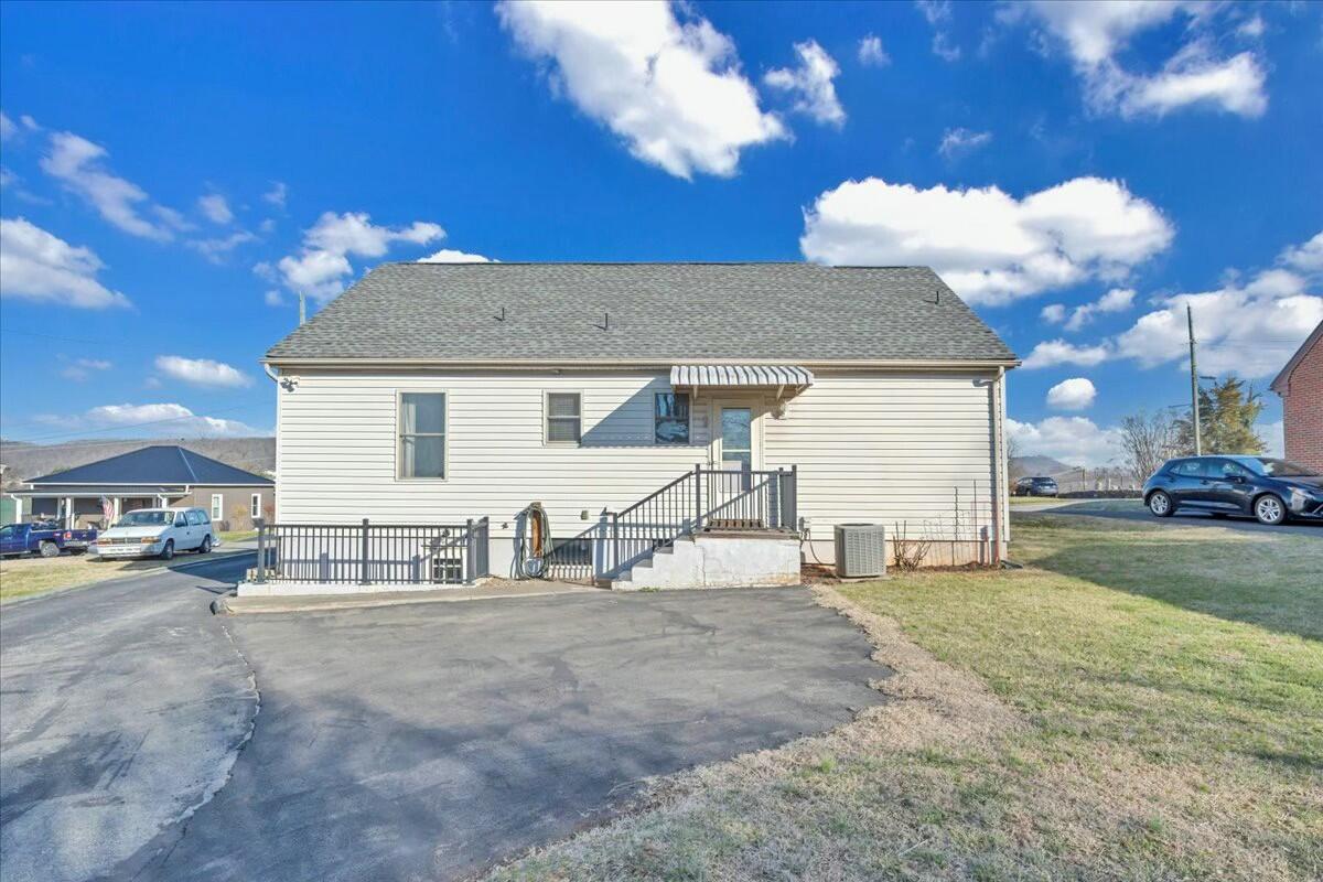 120 High St, Rocky Mount, Virginia image 24