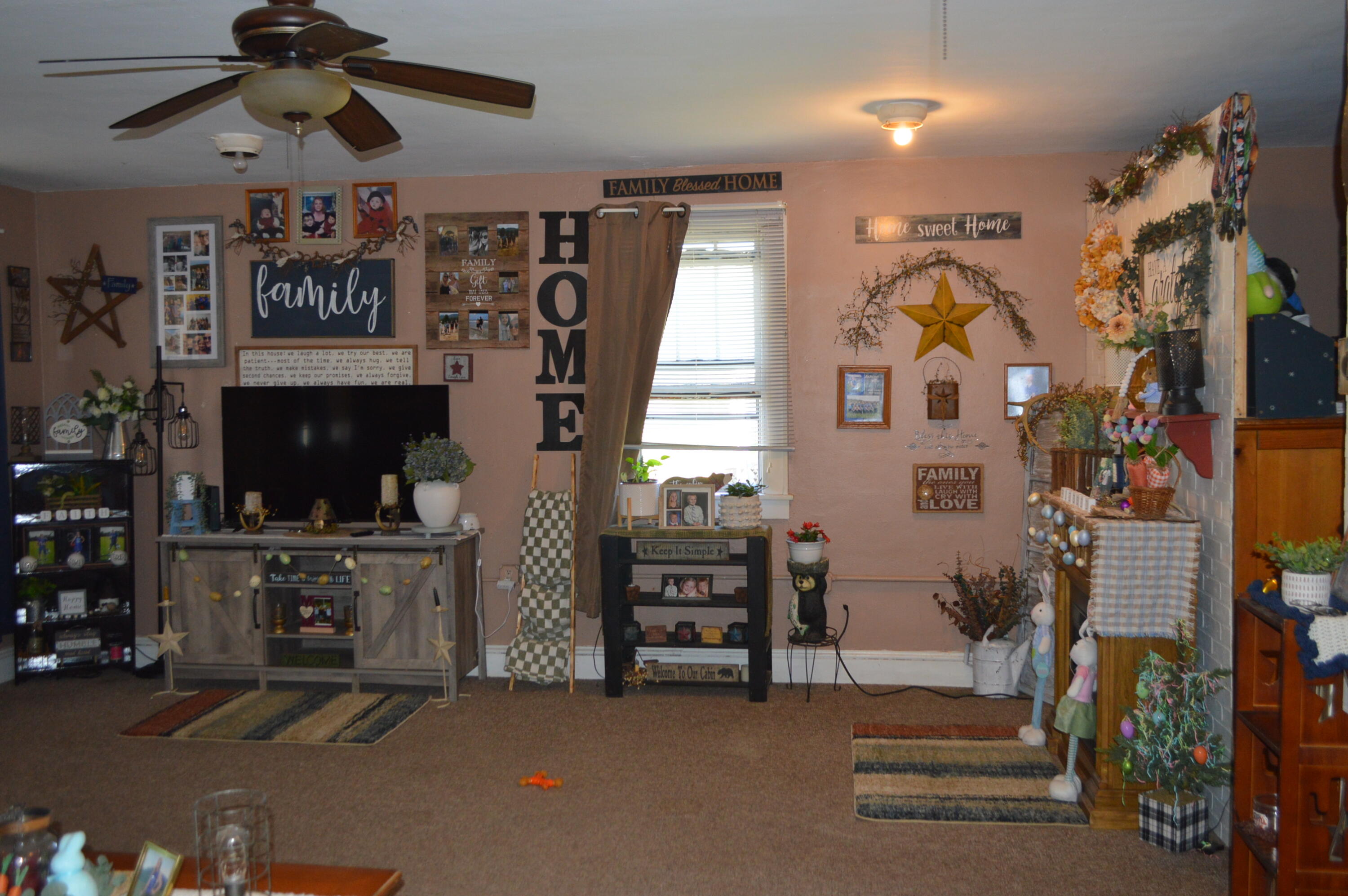 409 Salem Ave, New Castle, Virginia image 2