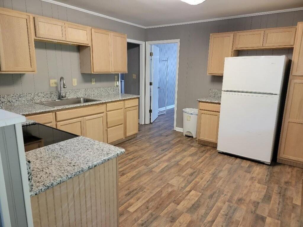 204 Black Bear Ln, Boones Mill, Virginia image 5