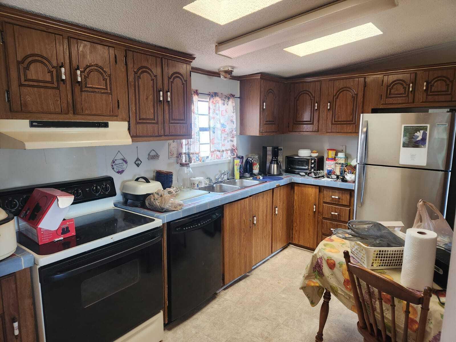 402 Mountain Meadow Dr, Vinton, Virginia image 10
