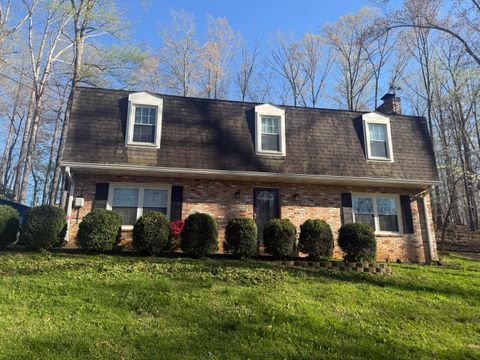 Photo of 1764 Hidden Forest DR, Goodview, VA 24095 (MLS # 926283)