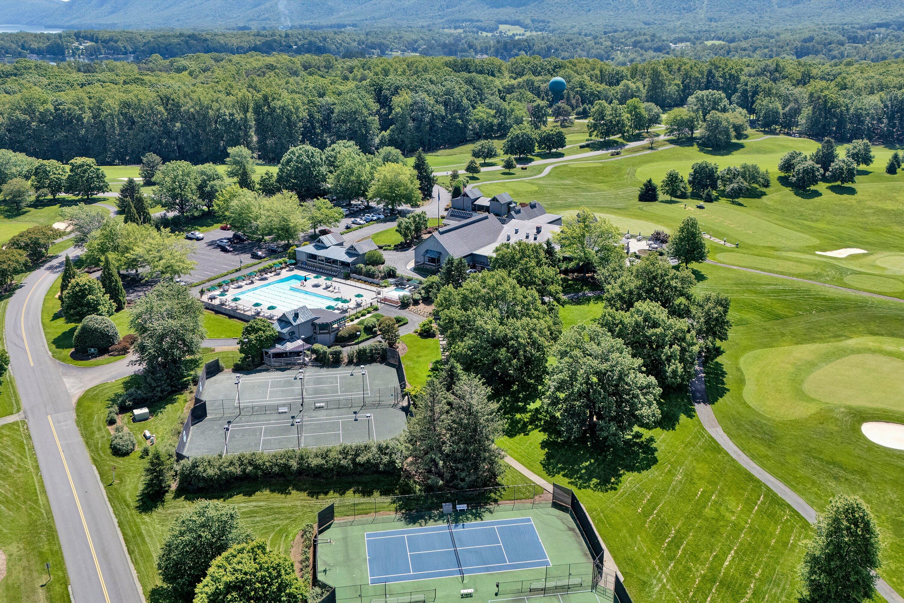 Penhook, Virginia 24137, United States, 2 Bedrooms Bedrooms, ,2 BathroomsBathrooms,Residential,Active,243864