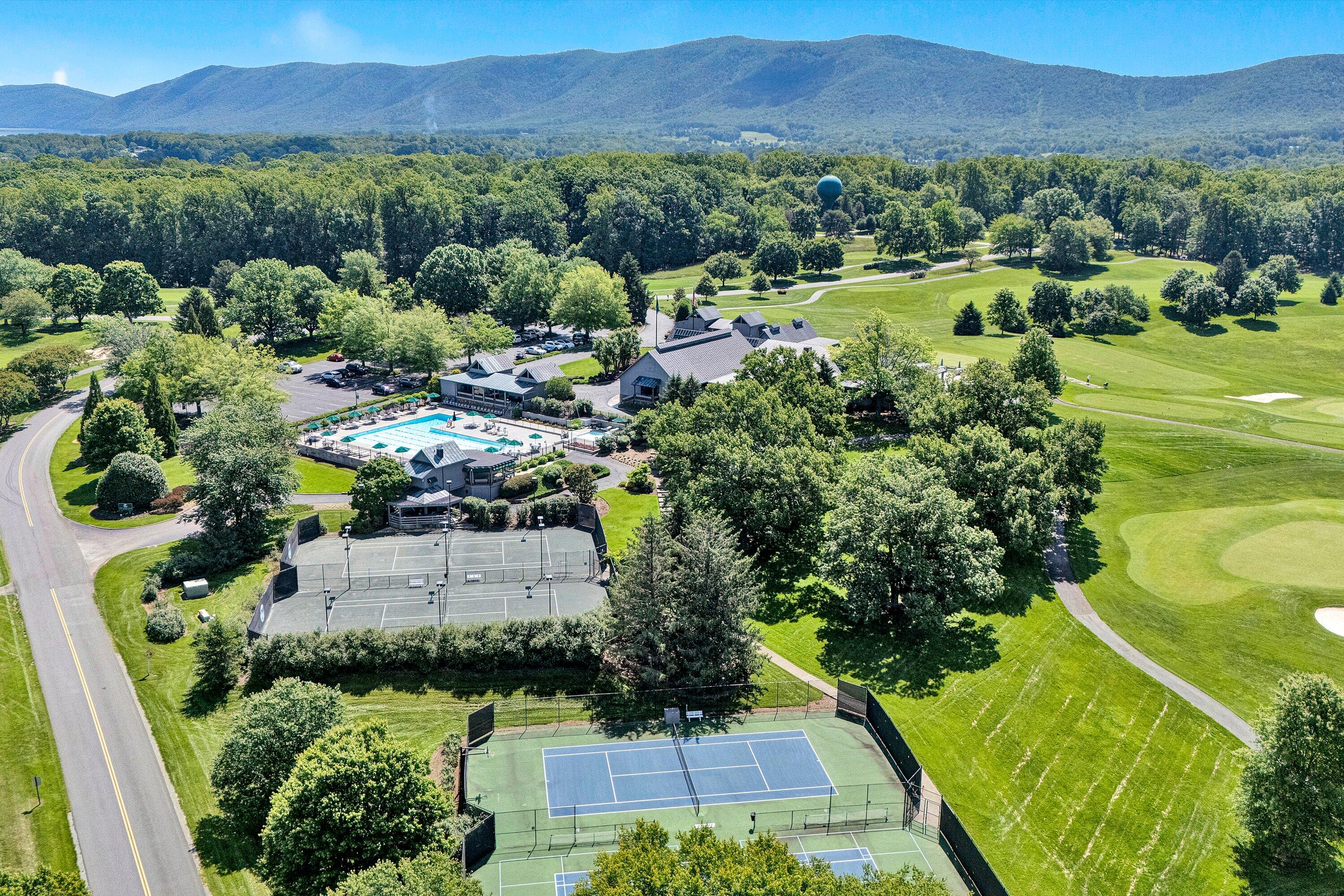 Penhook, Virginia 24137, United States, 2 Bedrooms Bedrooms, ,2 BathroomsBathrooms,Residential,Active,243864