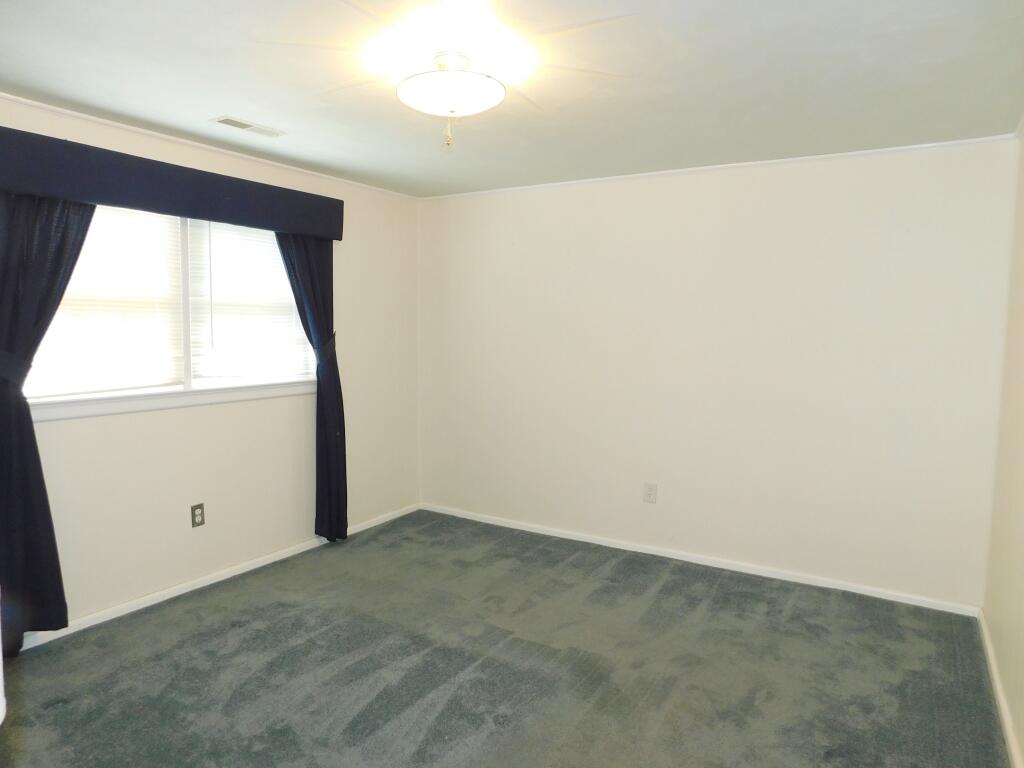 Roanoke, Virginia 24018, United States, 3 Bedrooms Bedrooms, ,2 BathroomsBathrooms,Residential,Pending,159028