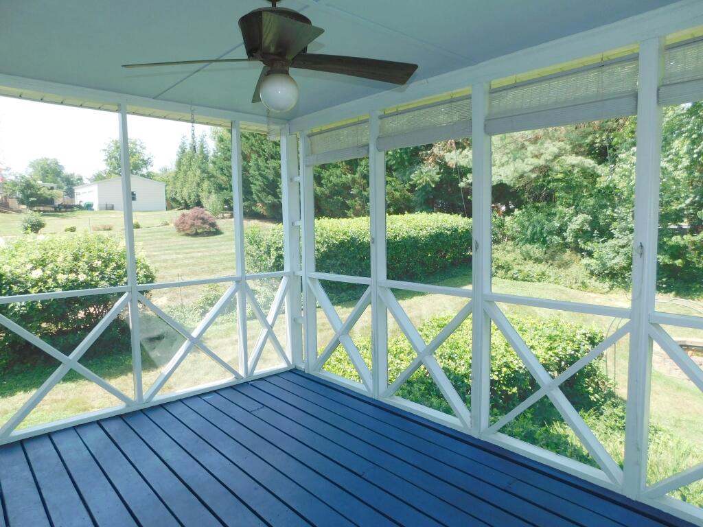 Roanoke, Virginia 24018, United States, 3 Bedrooms Bedrooms, ,2 BathroomsBathrooms,Residential,Pending,159028