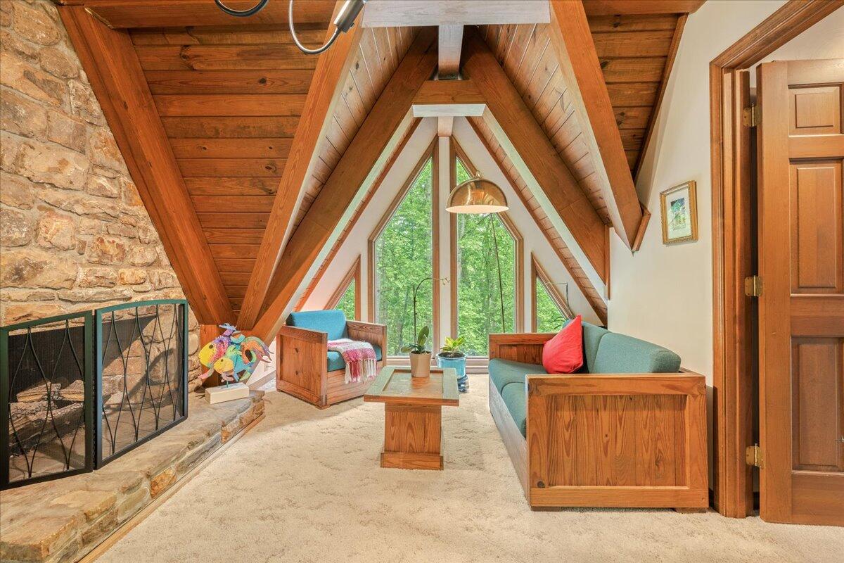 7126 Pine Needle Dr, Boones Mill, Virginia image 25