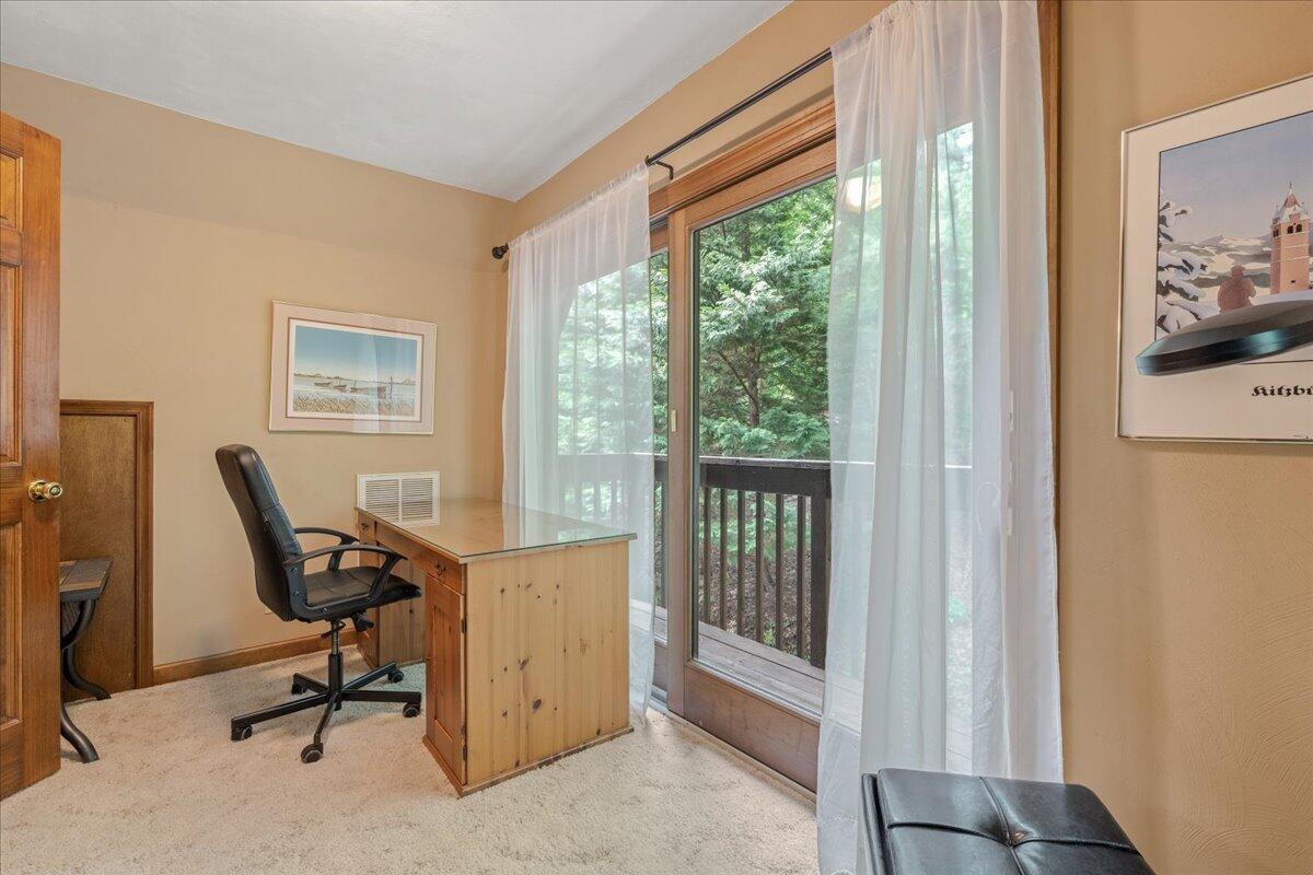 7126 Pine Needle Dr, Boones Mill, Virginia image 37