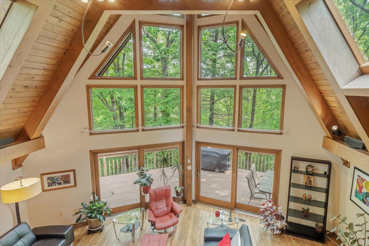 7126 Pine Needle Dr, Boones Mill, Virginia image 9